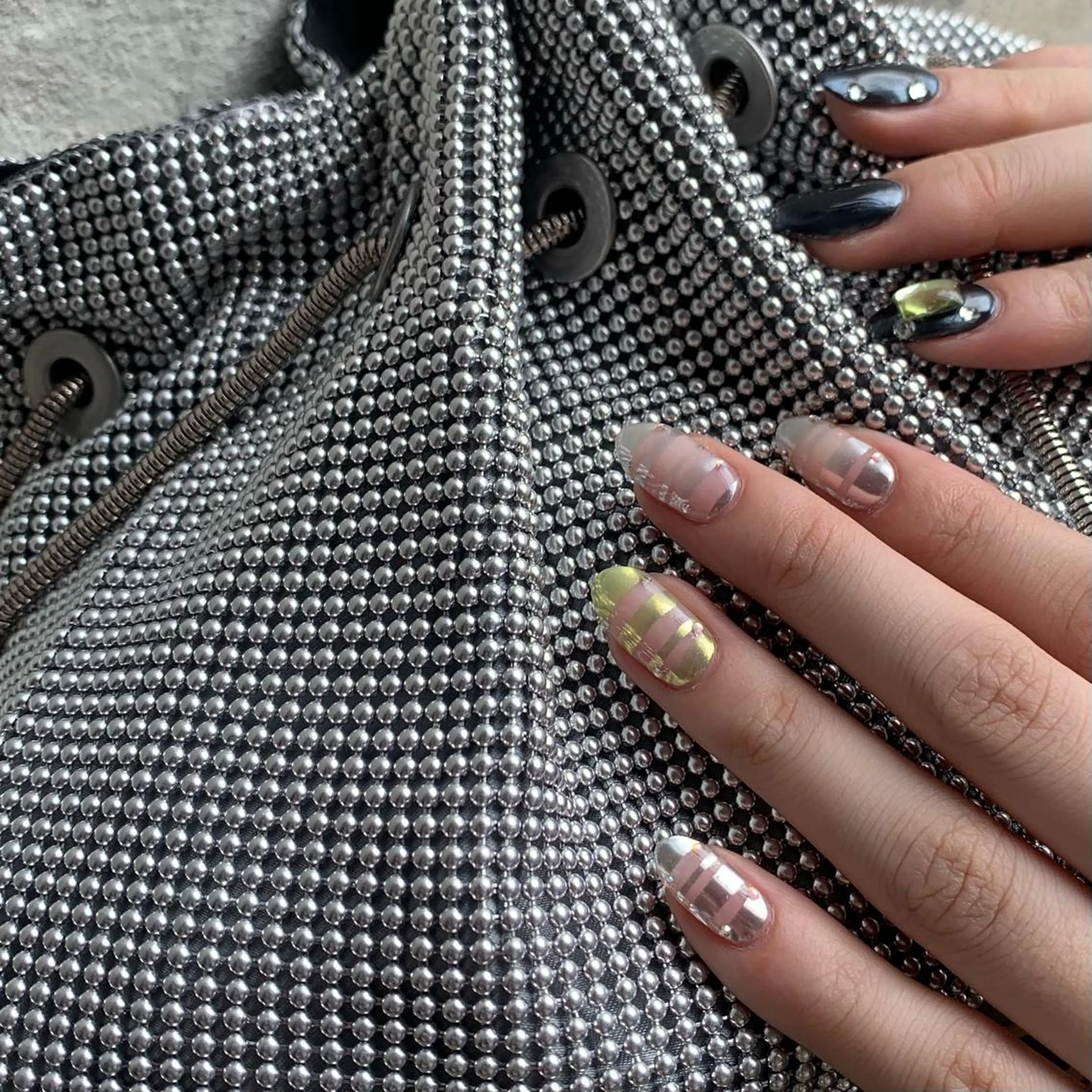 ネイル kana/モード ・グランジ໒꒱のネイルデザイン