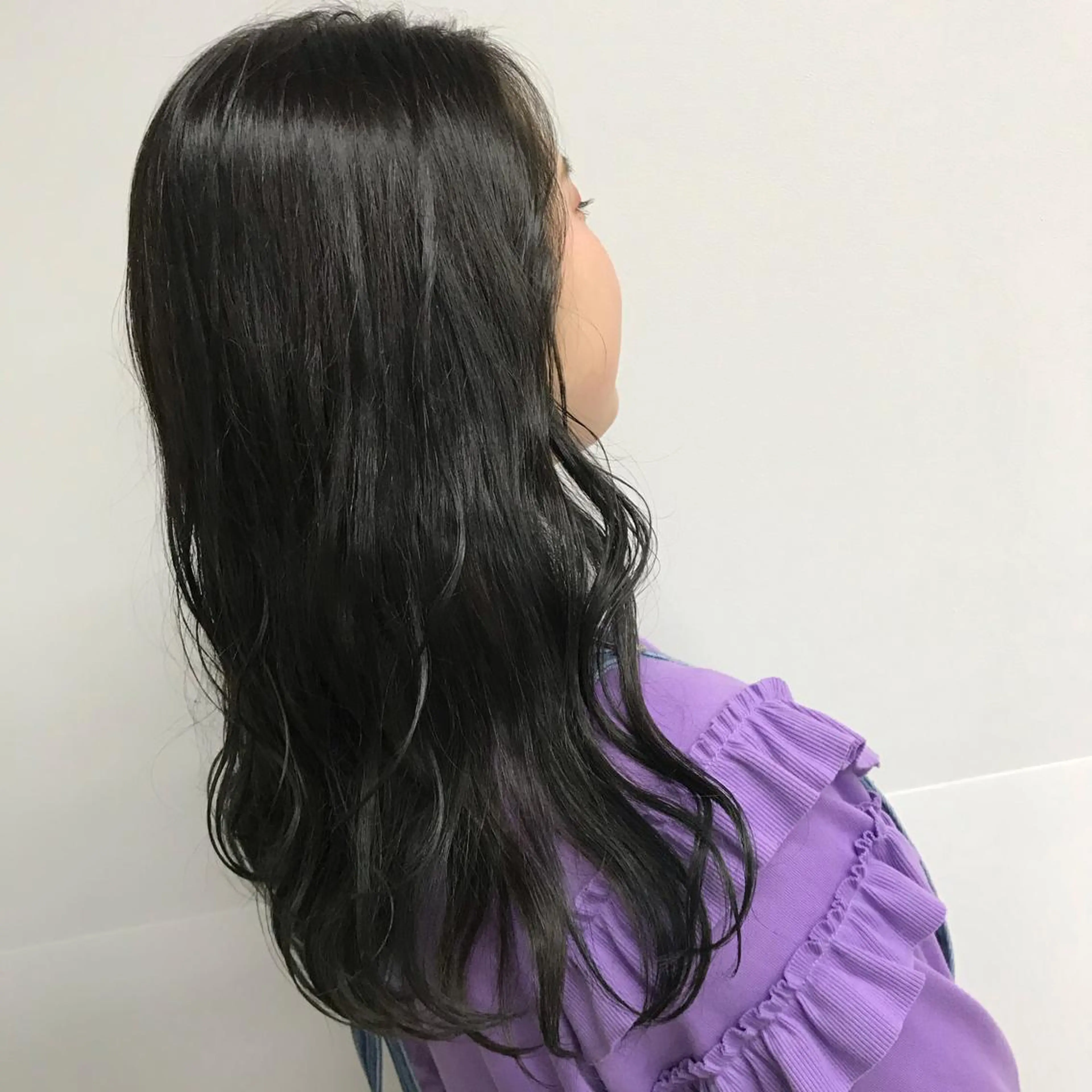 セミロング 横山 奈央のヘアスタイル