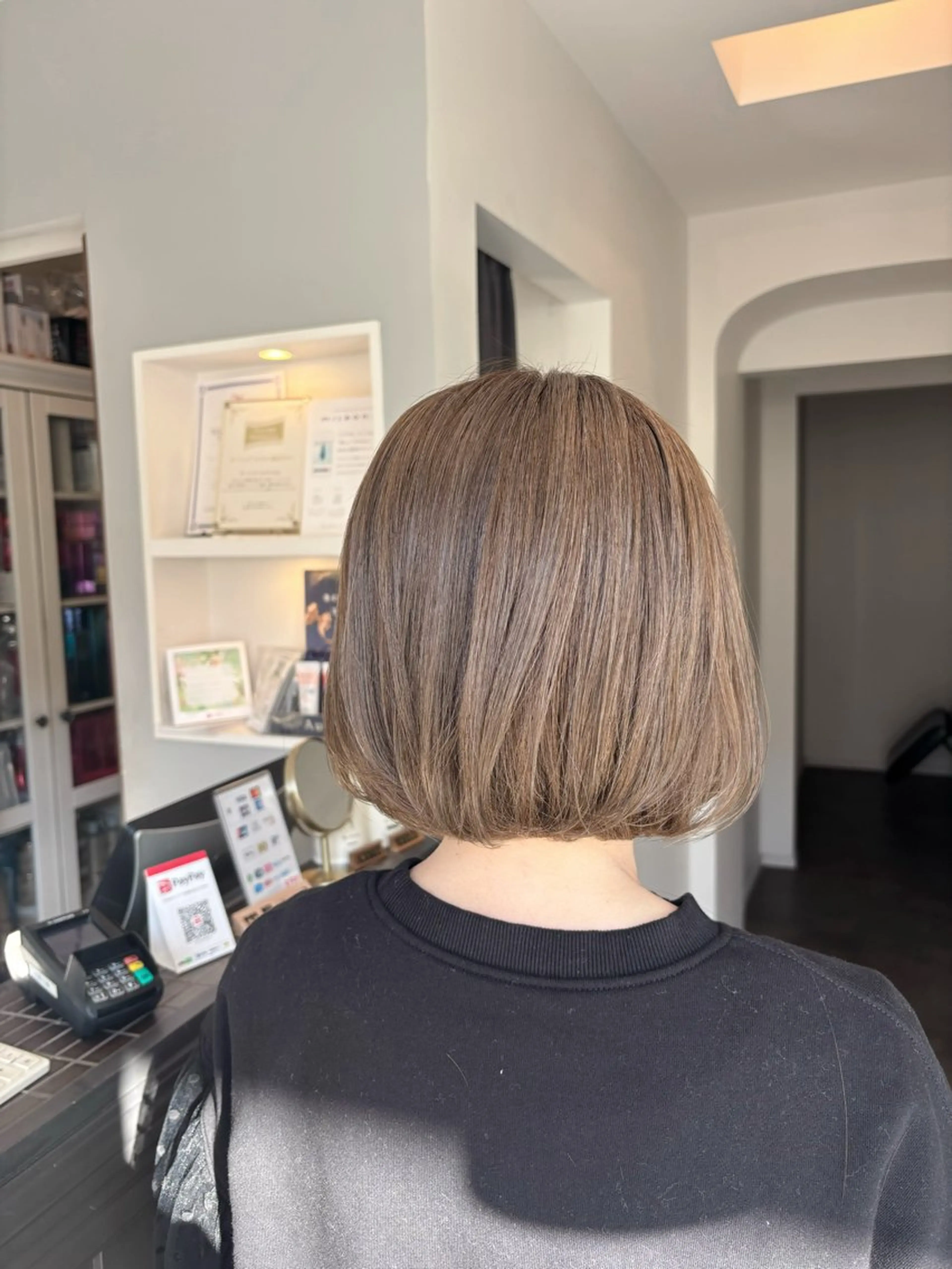 ミディアム カラー カット ヘアカラー トリートメント 栗林 茉那のヘアスタイル