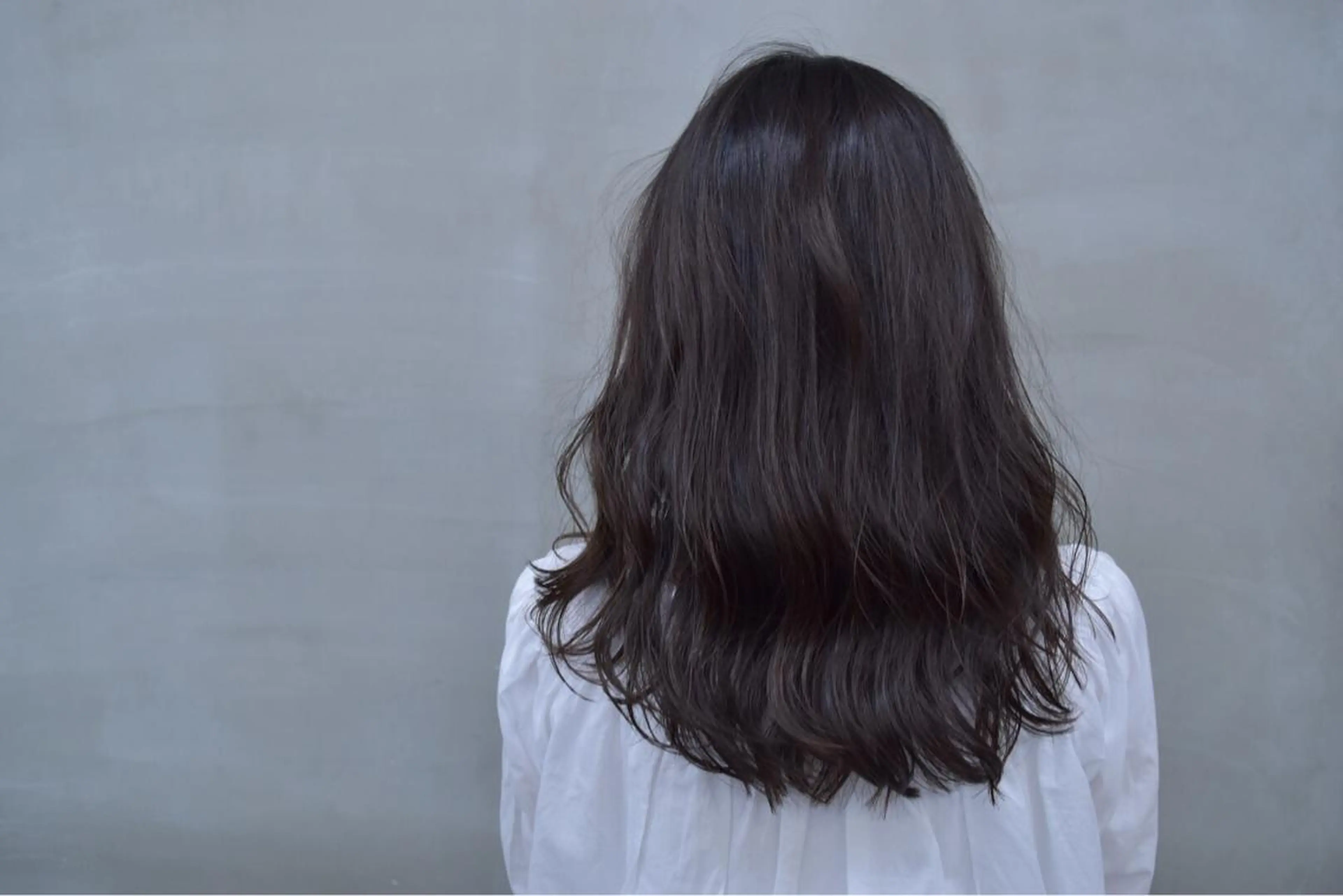 ミディアム セミロング ロング カラー グレージュ 磯部 巧 bob/ショートのヘアスタイル