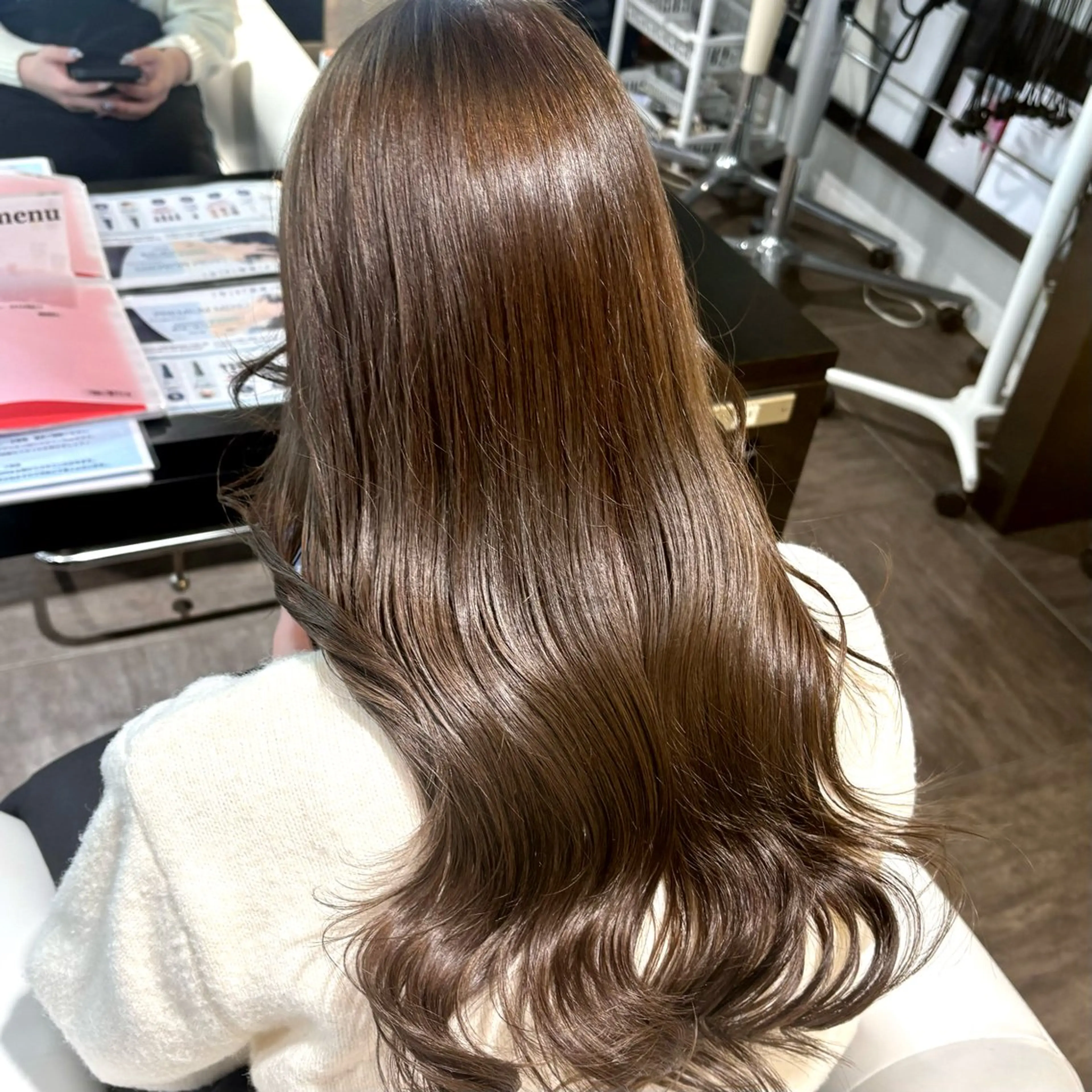 ロング カラー ベージュカラー ブリーチ ダブルカラー ミルクティーベージュ ブリーチなしカラー 🤍愛されヘア⌇ 𝐑 𝐈 𝐎🤍のヘアスタイル
