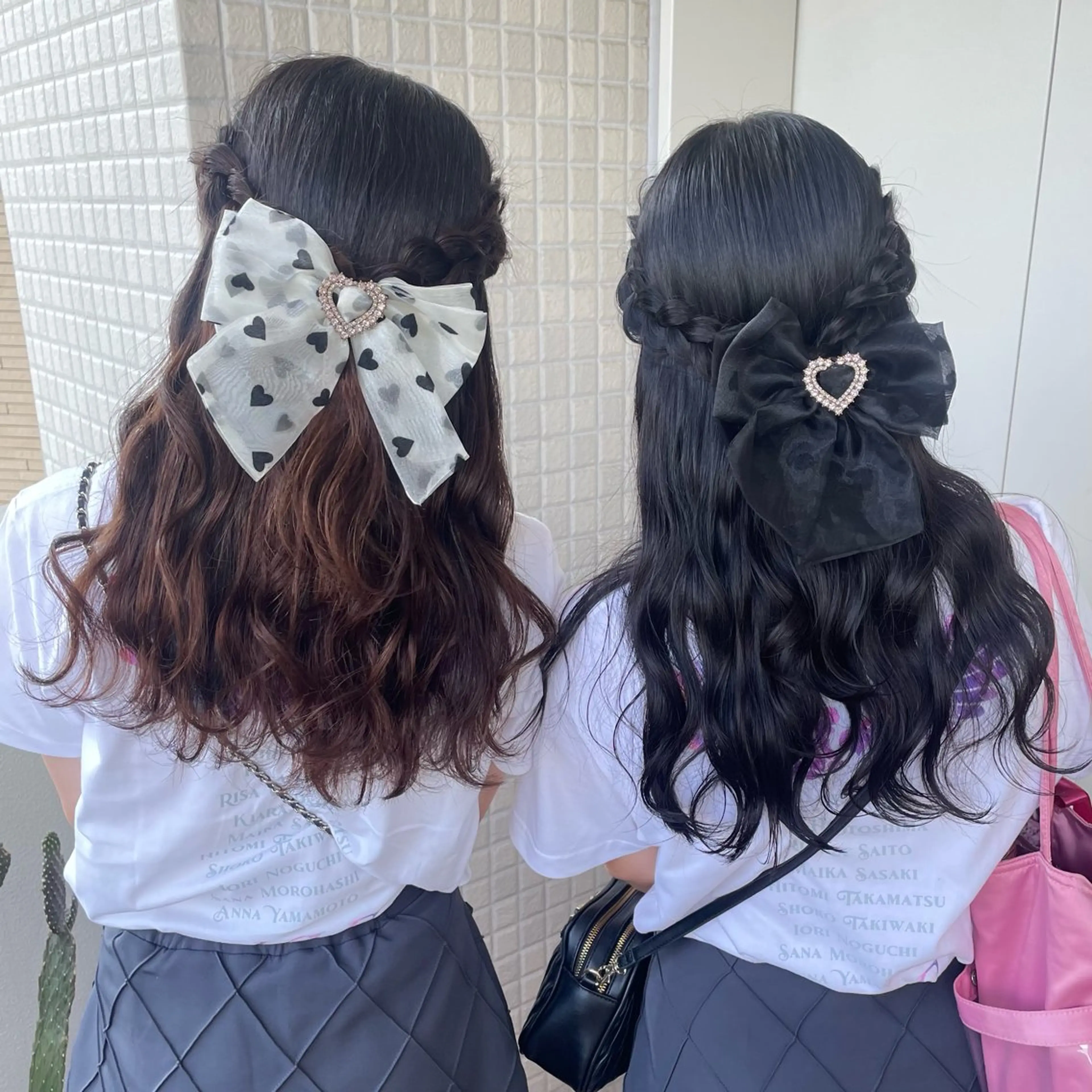 ヘアアレンジ ハーフアップ 三つ編み ヘアセット 透明感 カラー 艶髪 縮毛矯正🫒airiのヘアスタイル
