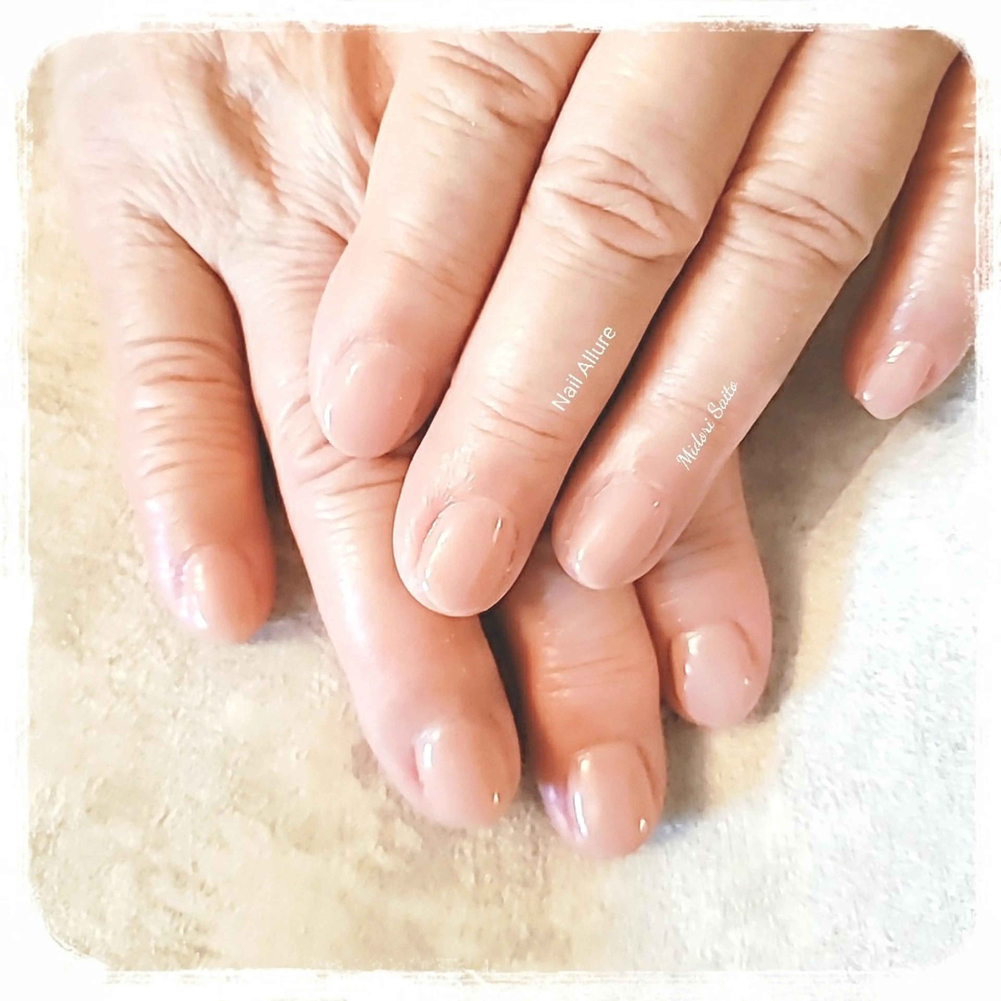 ネイル ジェルネイル グリーン ショートネイル Nail Allure(ネイル アルーア)所属・Nail Allureのネイルデザイン