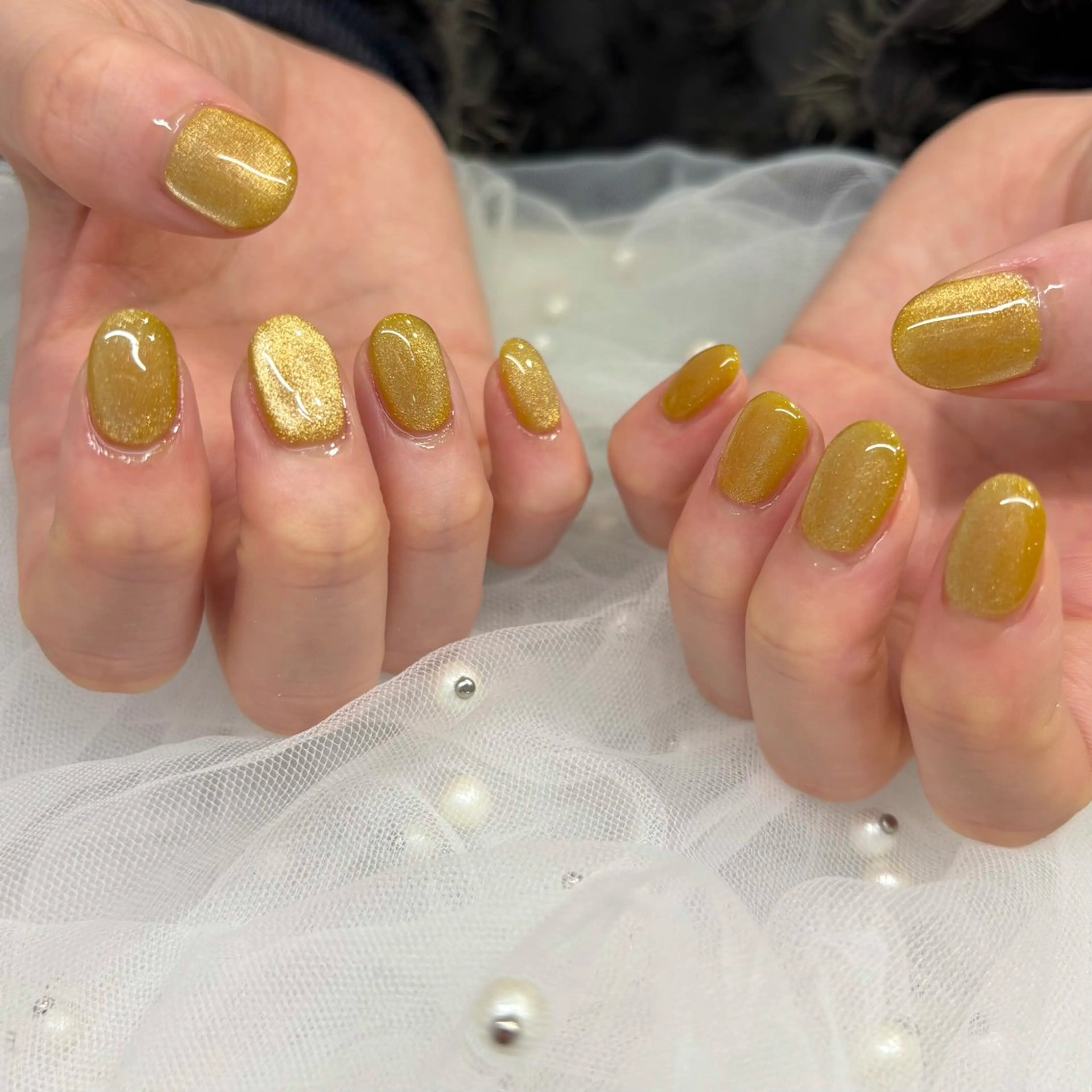 ネイル 春ネイル 黄色 ハンドネイル 荒巻 めいのネイルデザイン