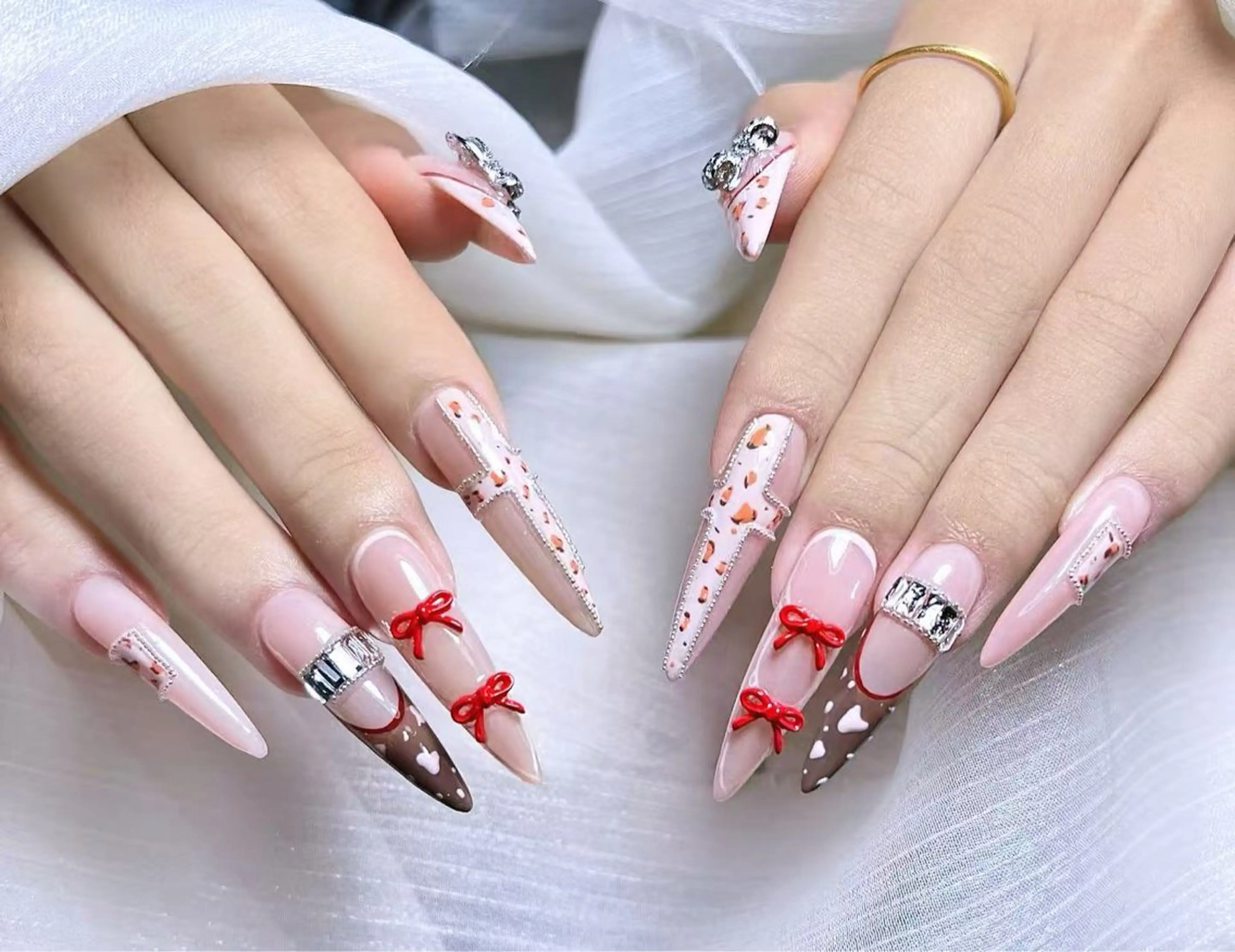 ネイル ハンドネイル MARHCHU NAILのネイルデザイン