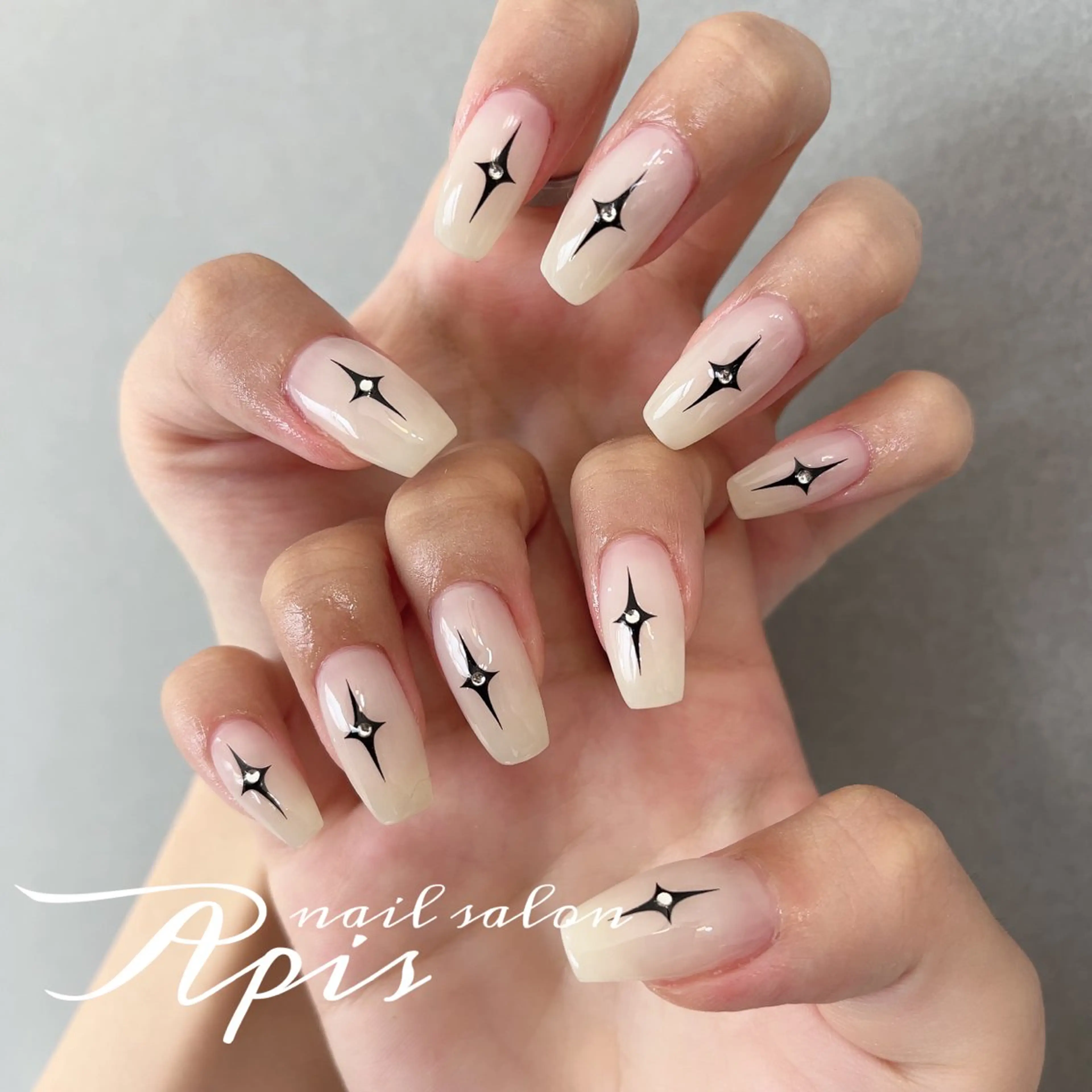 ネイル ハンドネイル nailsalon Apis所属・Apis manakaのネイルデザイン