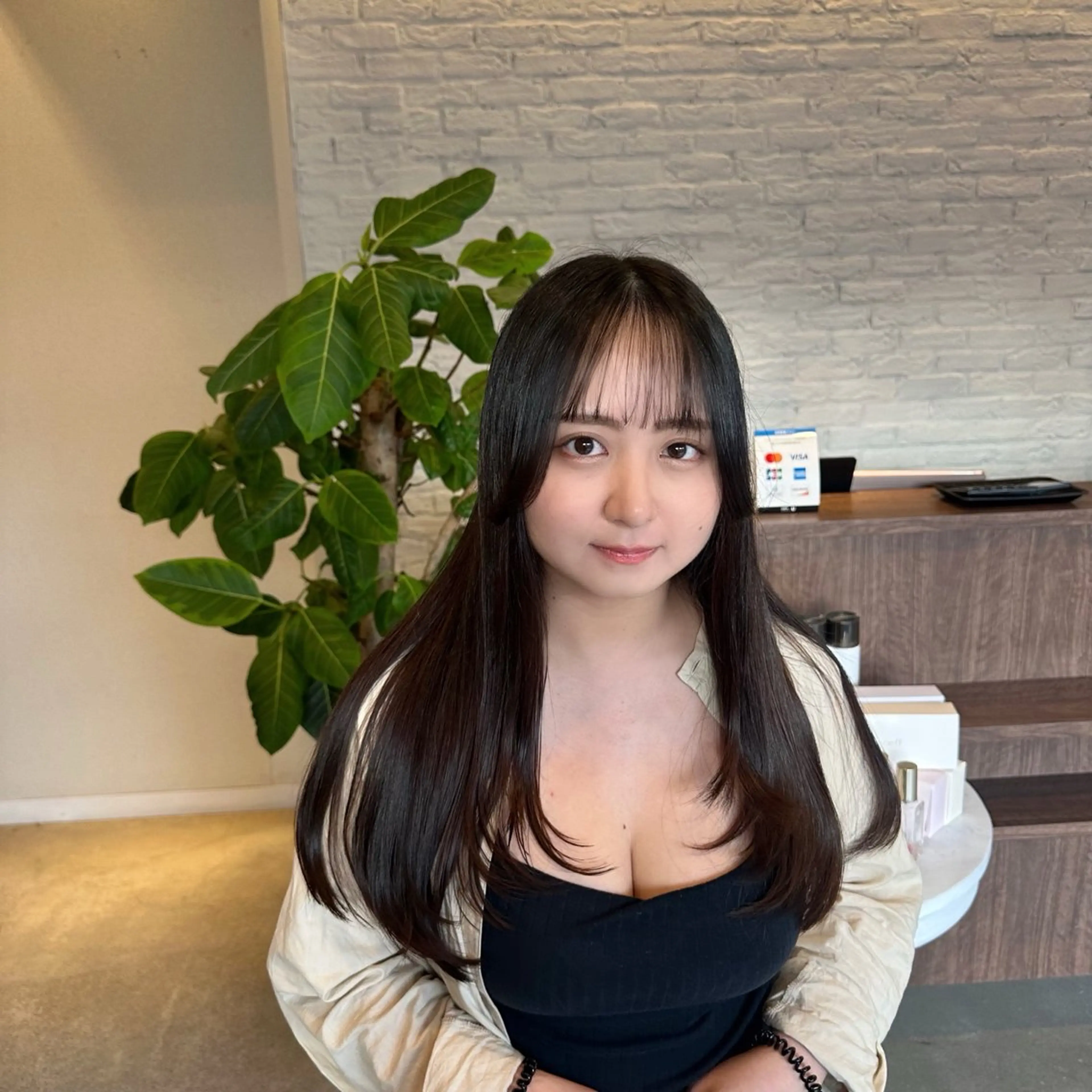 ロング akane 🐟のヘアスタイル