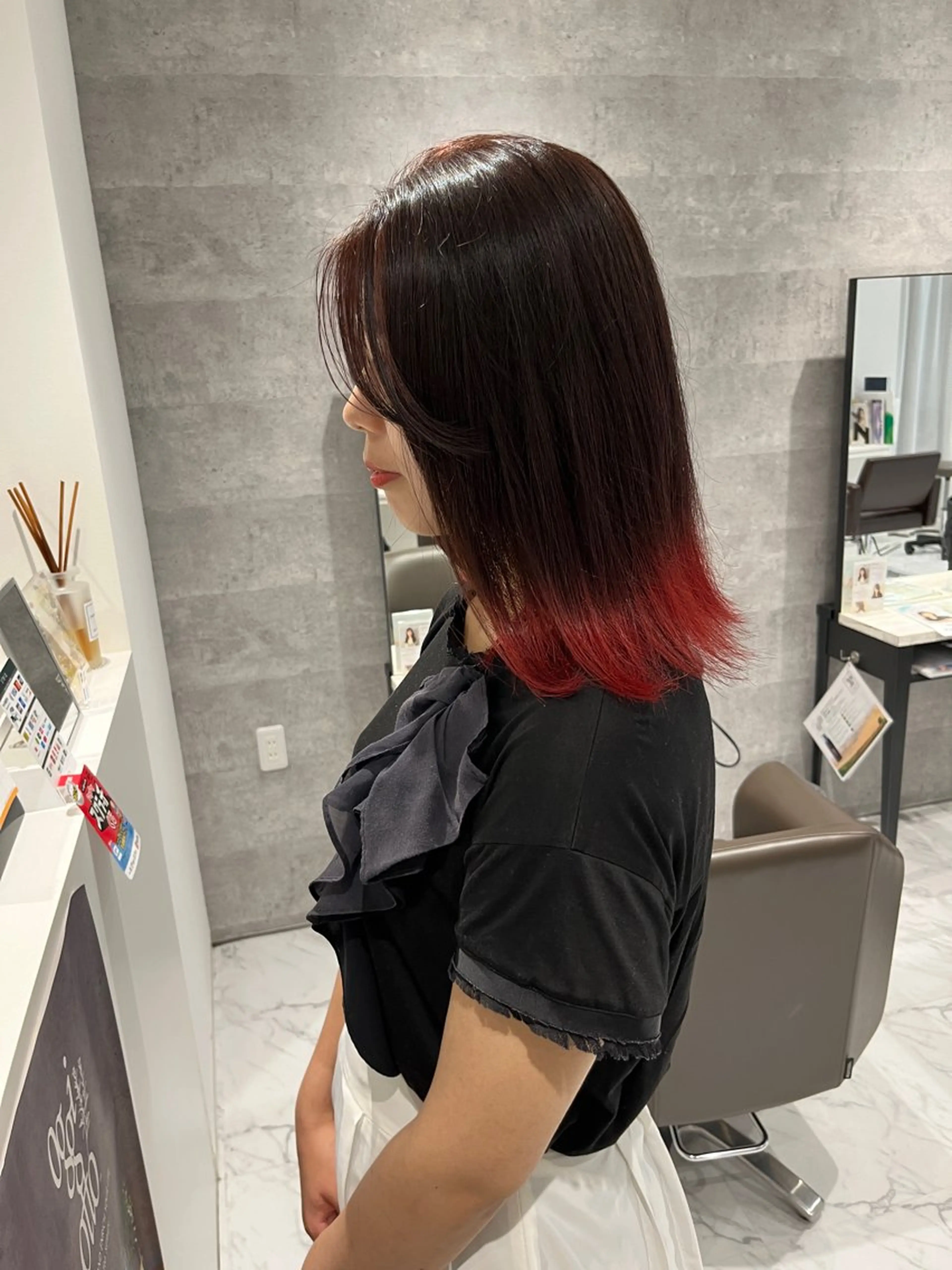 ミディアム カラー ヘアカラー 坂本 理輝のヘアスタイル
