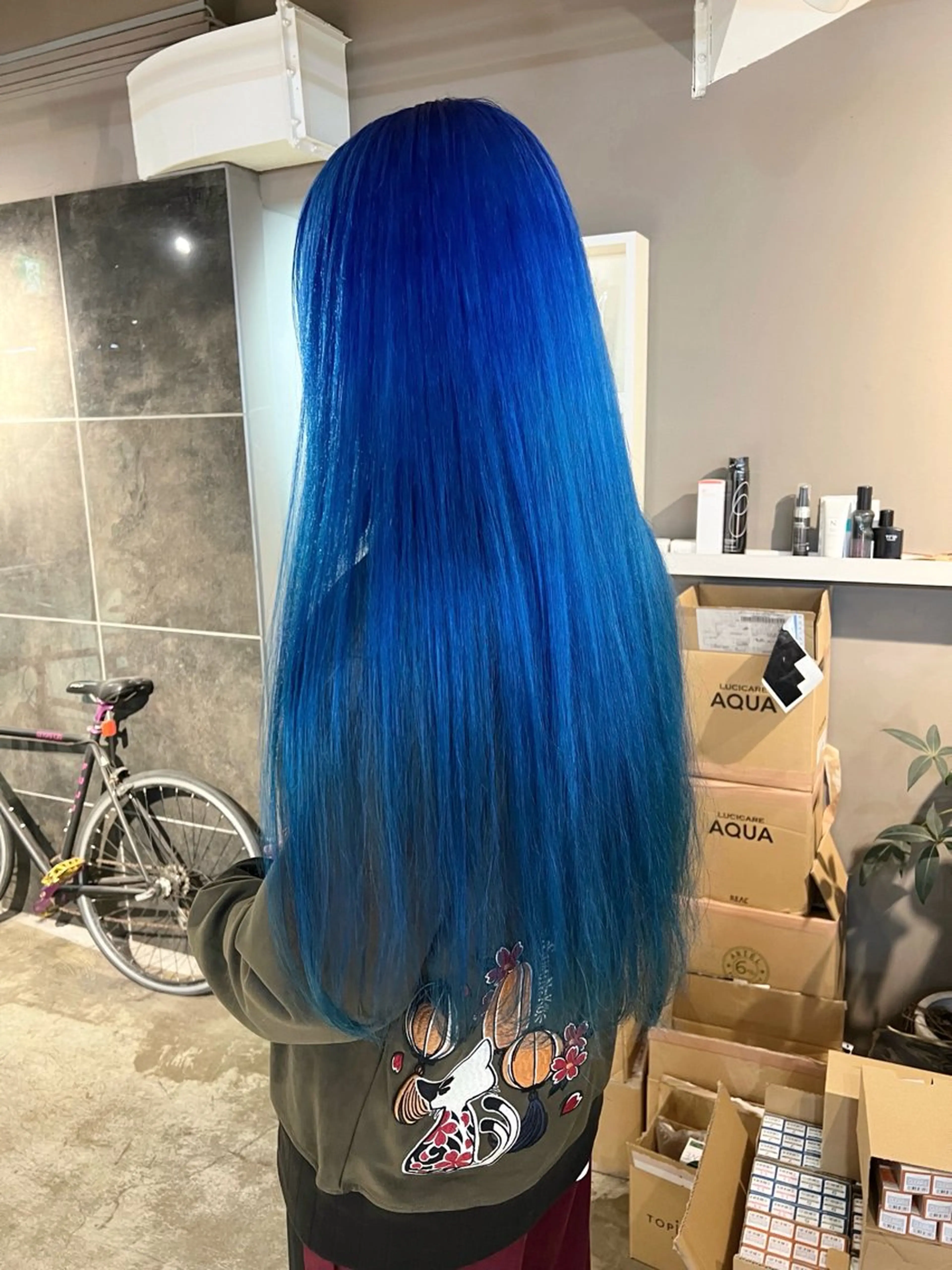 ロング カラー ブルーカラー daiki 原宿のヘアスタイル