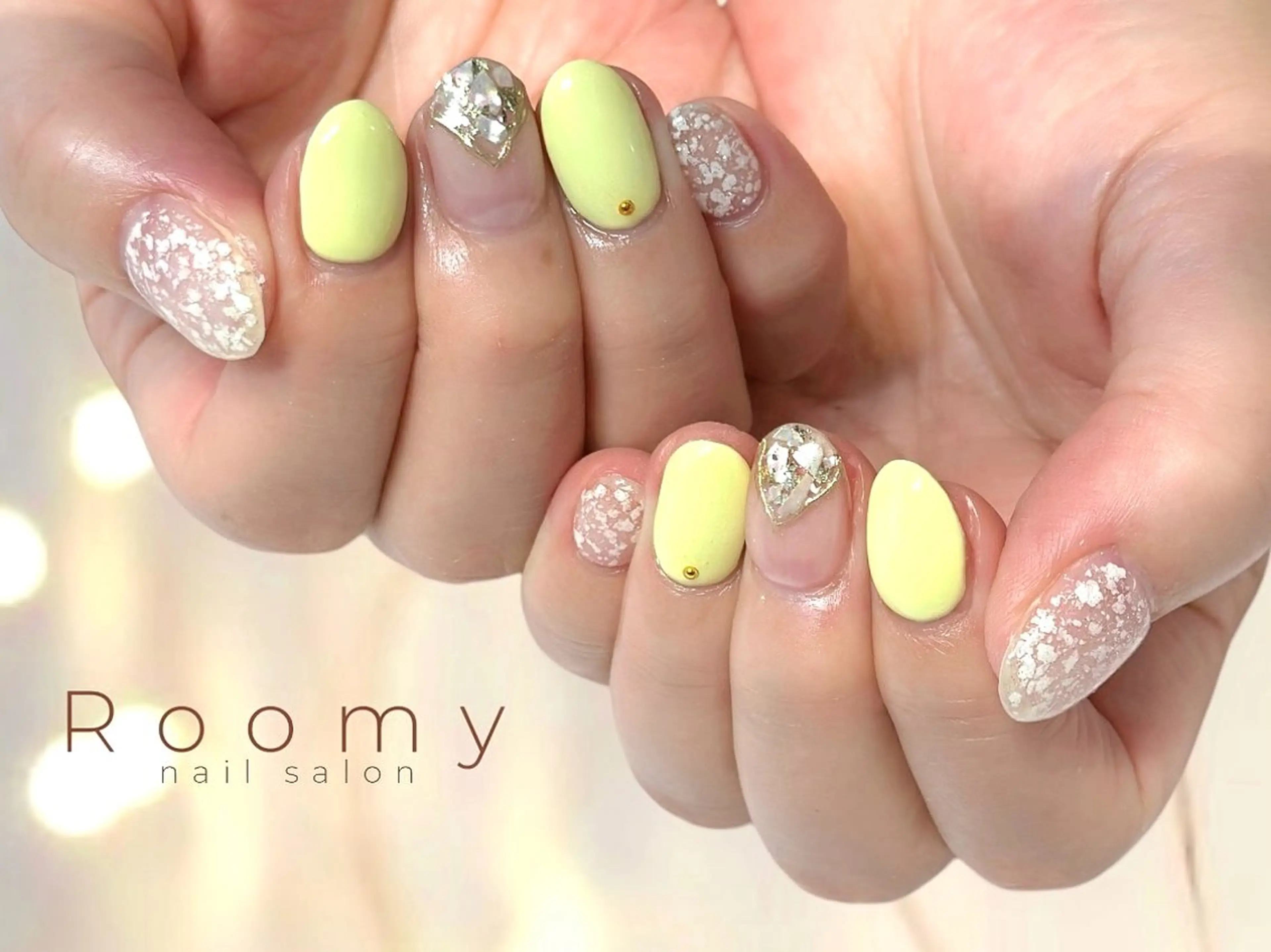 ネイル フットネイル ジェルネイル マグネットネイル パラジェル ハンドネイル nail salon Roomy 竹ノ塚所属・nail salon Roomy 竹ノ塚のネイルデザイン