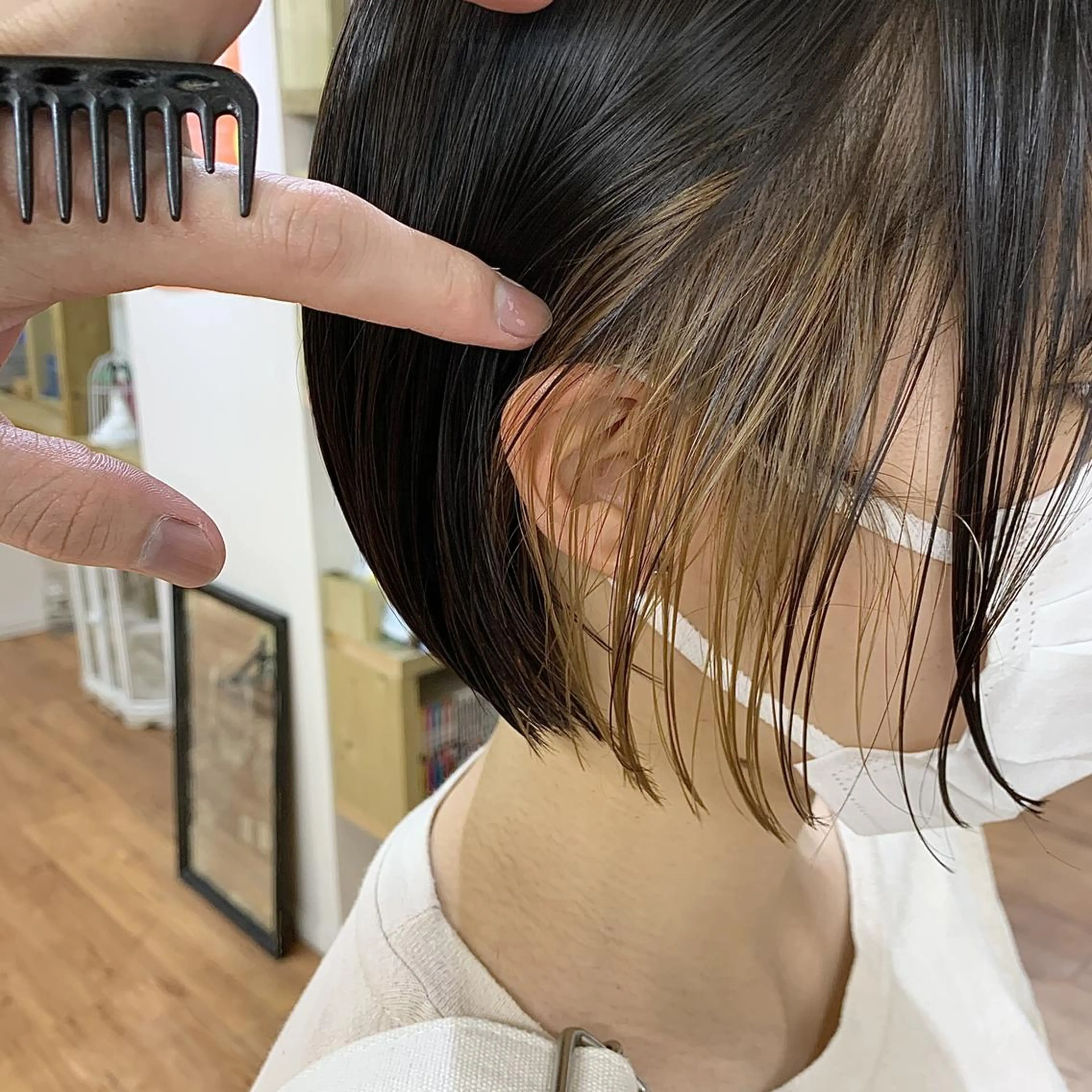 ショート カラー ベージュカラー ボブ カット トリートメント お顔まわりカット🌱 emo.村松泉綺のヘアスタイル