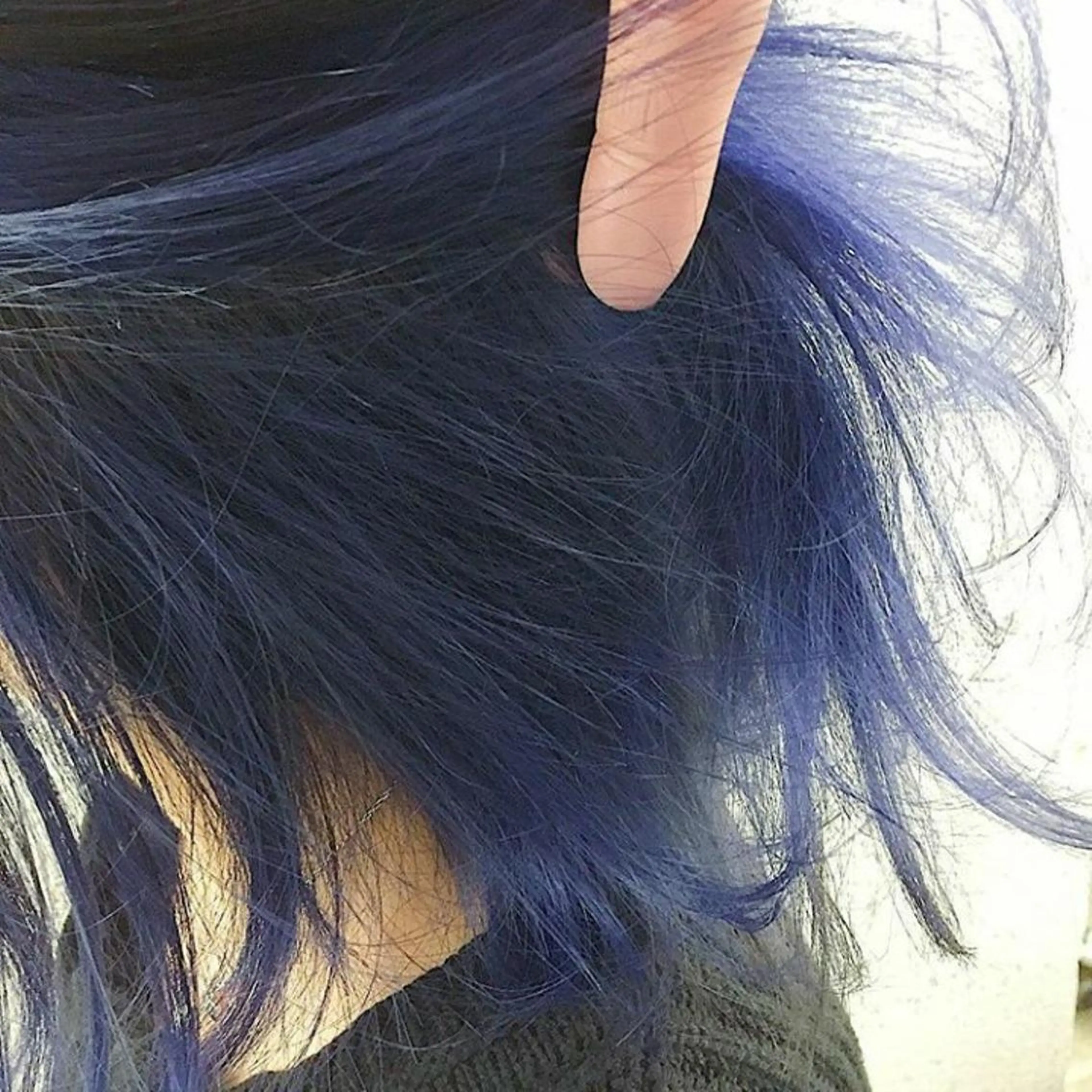 ミディアム カラー パーマ ヘアアレンジ 黒髪 ブリーチ ブルーカラー ブルーブラック デザインカラー カット ヘアカラー トリートメント かわい ゆうな 髪質改善/縮毛矯正のヘアスタイル