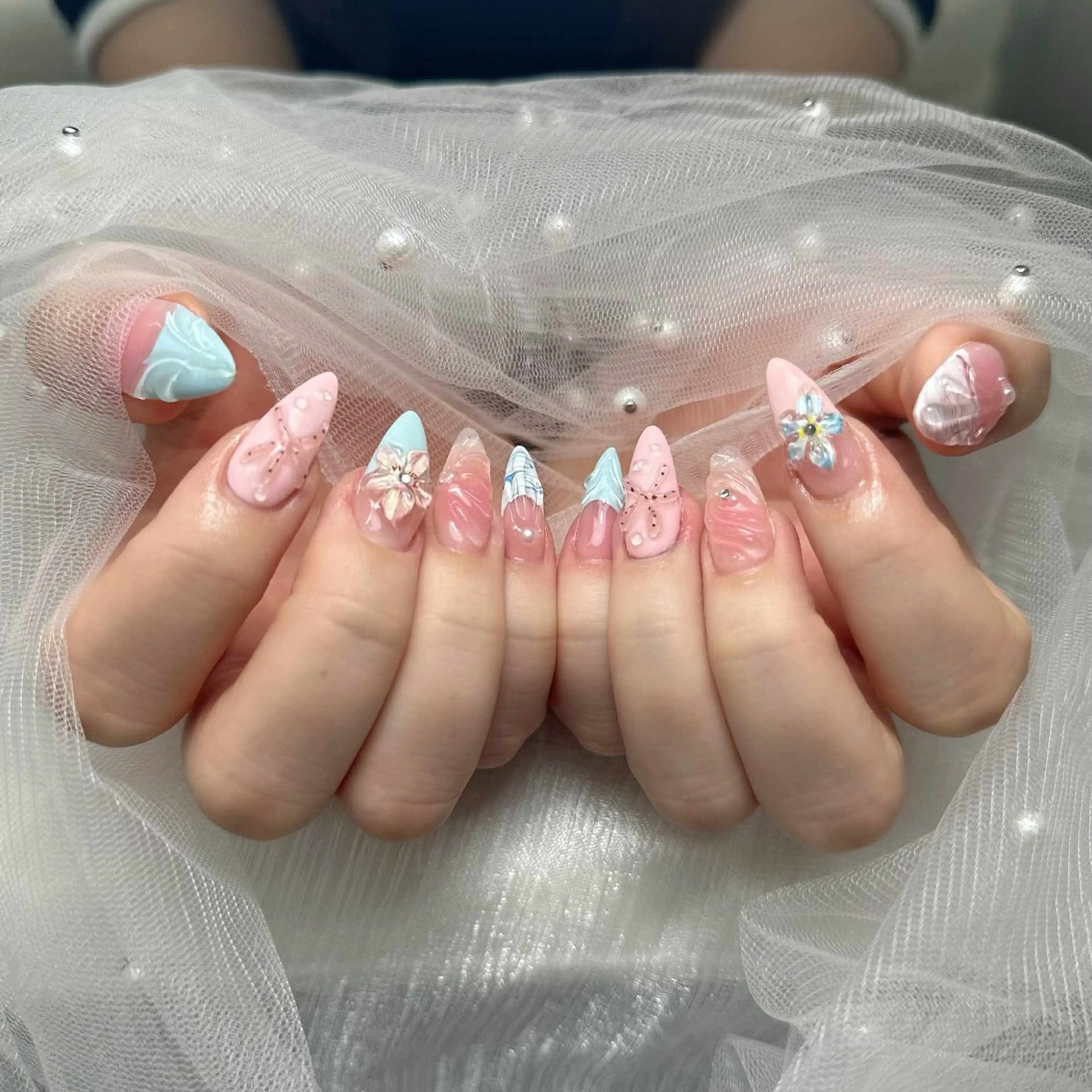 ネイル ハンドネイル ハンドケア Nova Nail Nambaのネイルデザイン