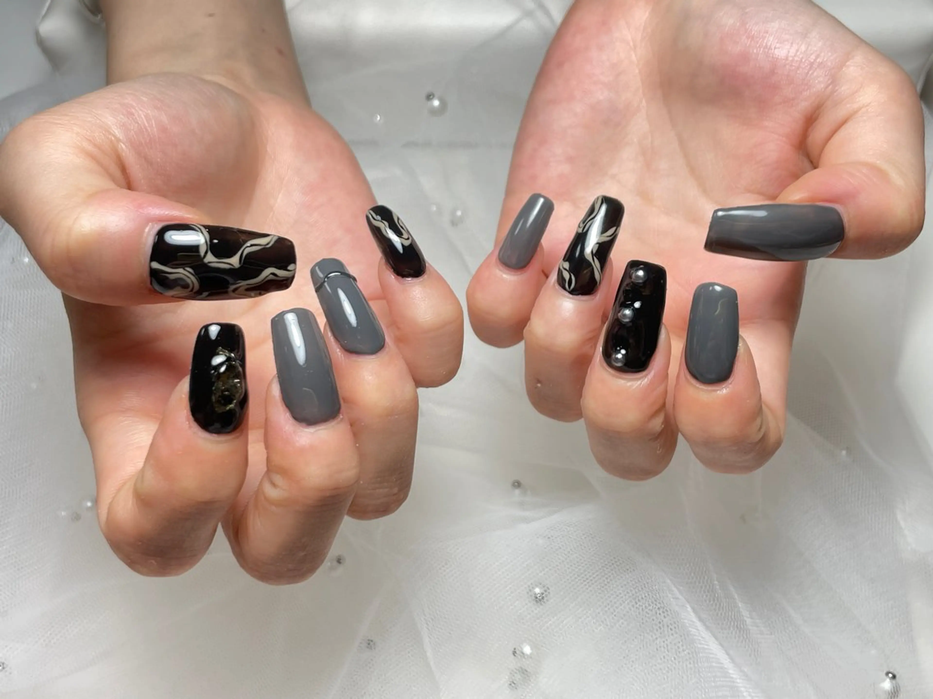ネイル ブルー フレンチネイル マグネットネイル ニュアンスネイル オフィスネイル ハンドネイル Mnail _KKのネイルデザイン