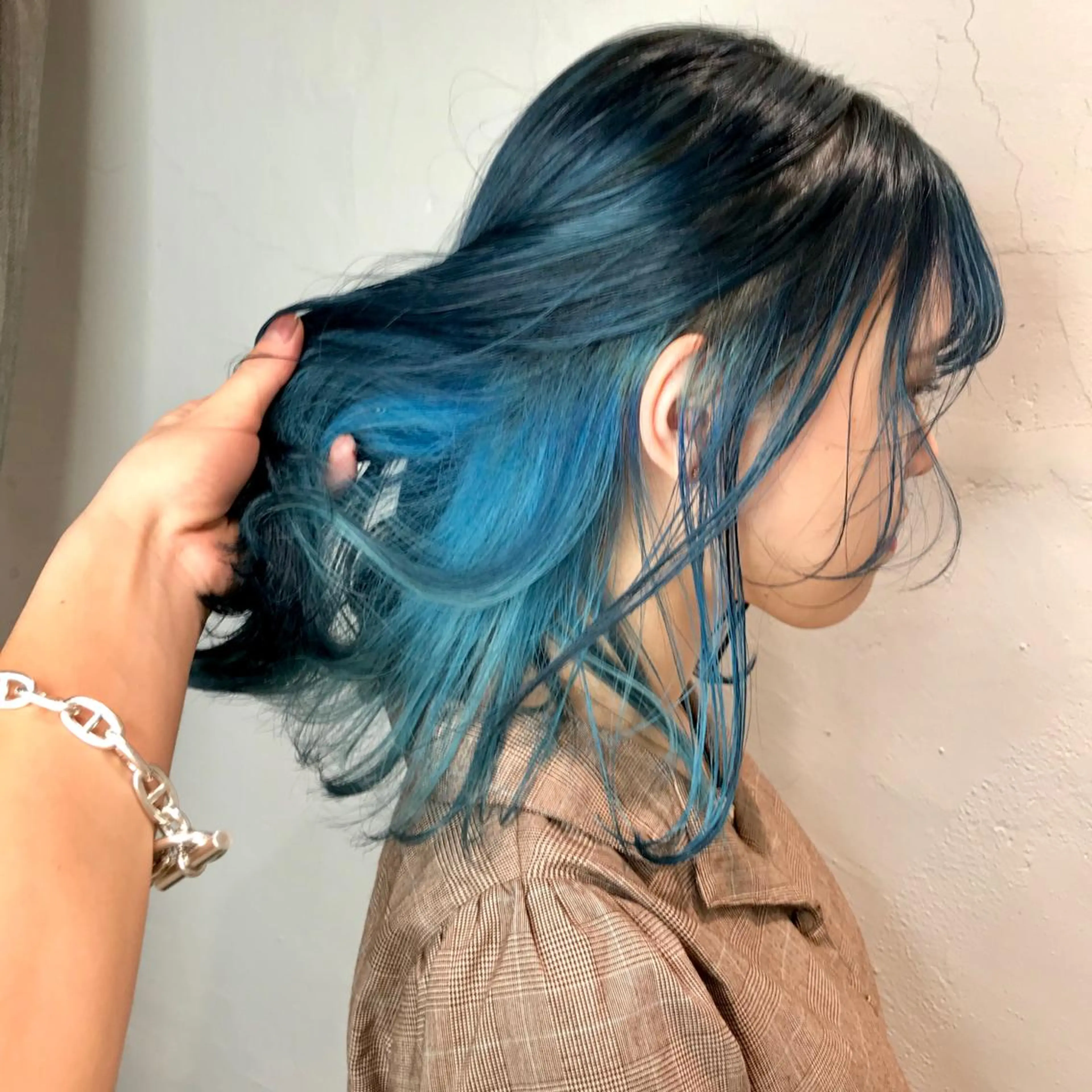 ミディアム カラー 🇰🇷カルマパーマ kaito🇰🇷のヘアスタイル