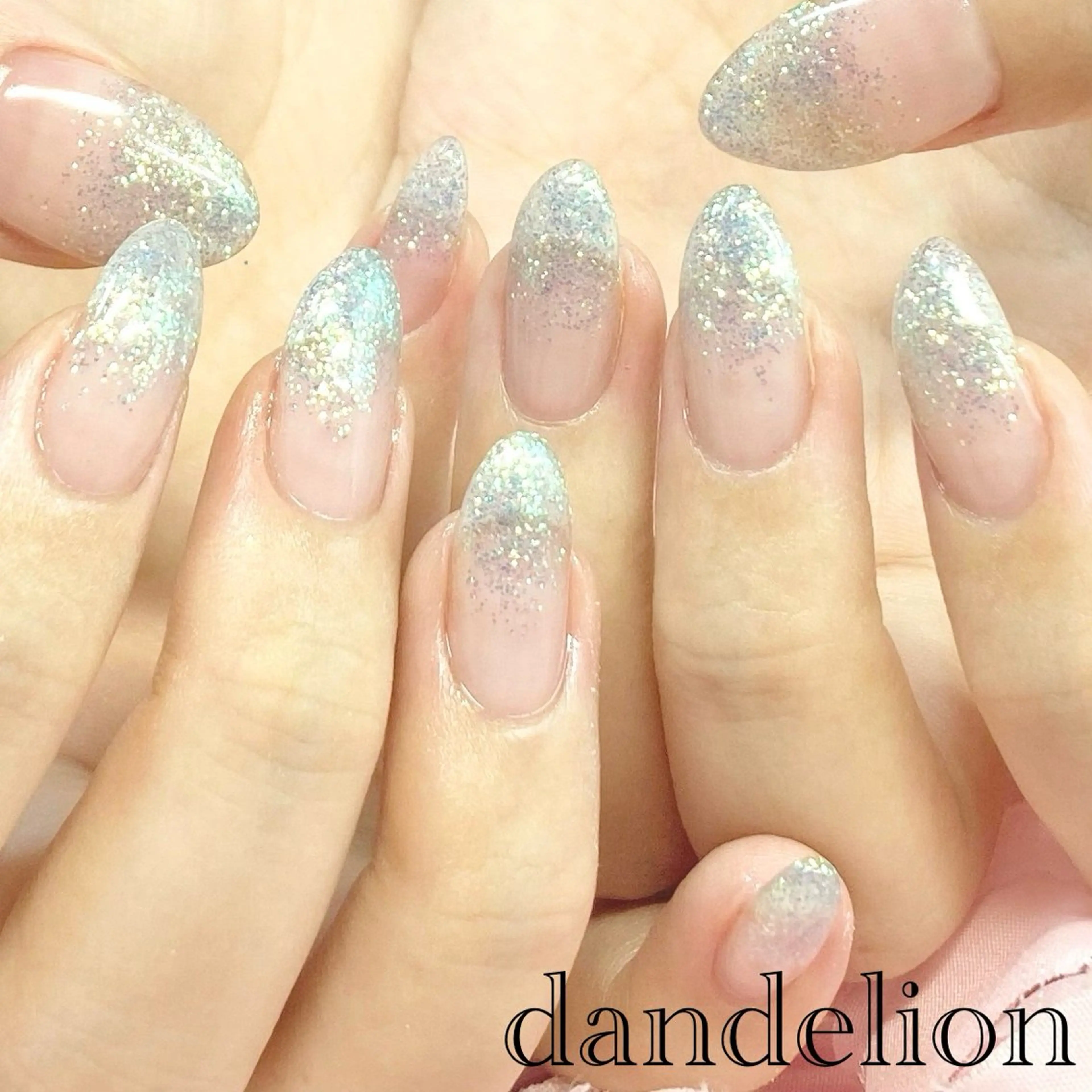 ネイル ハンドネイル ハンドケア dandelion ダンデライオンのネイルデザイン