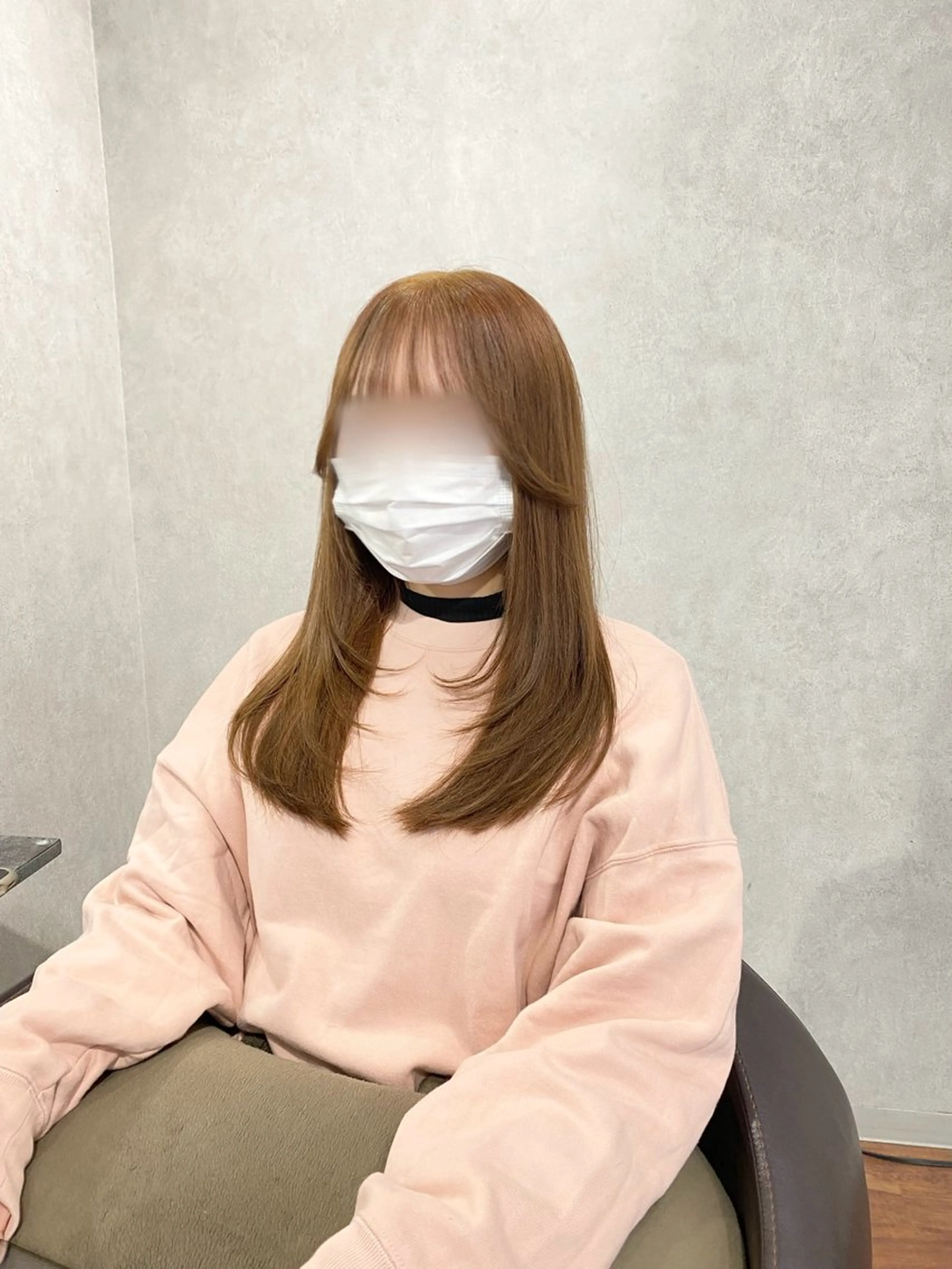 ロング レイヤーカット ローレイヤー _White所属・ＳＨＩ ＺＵのヘアスタイル