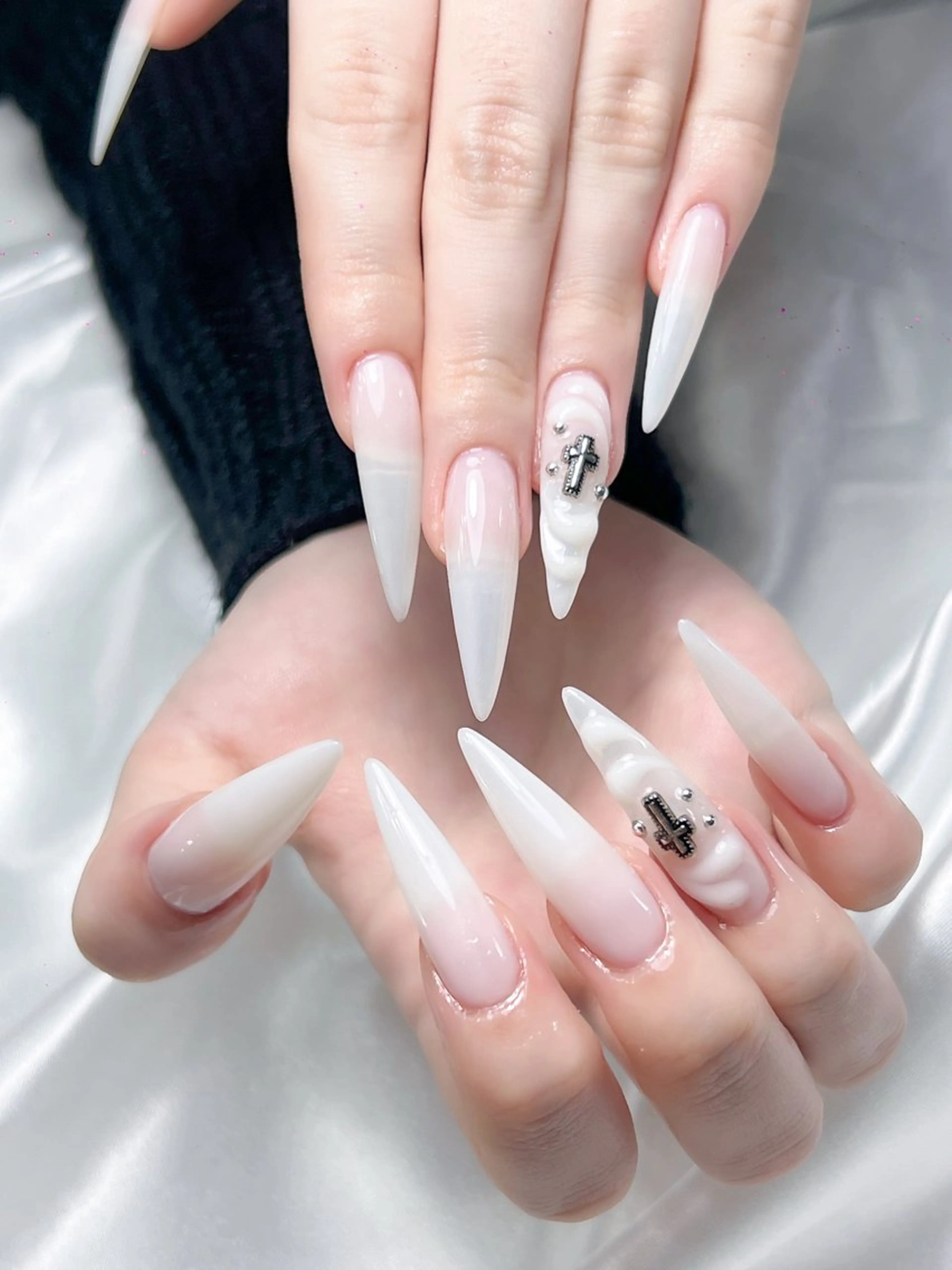 ネイル ハンドネイル LEELA NAIL STUDIO所属・LEELA NAIL STUDIOのネイルデザイン