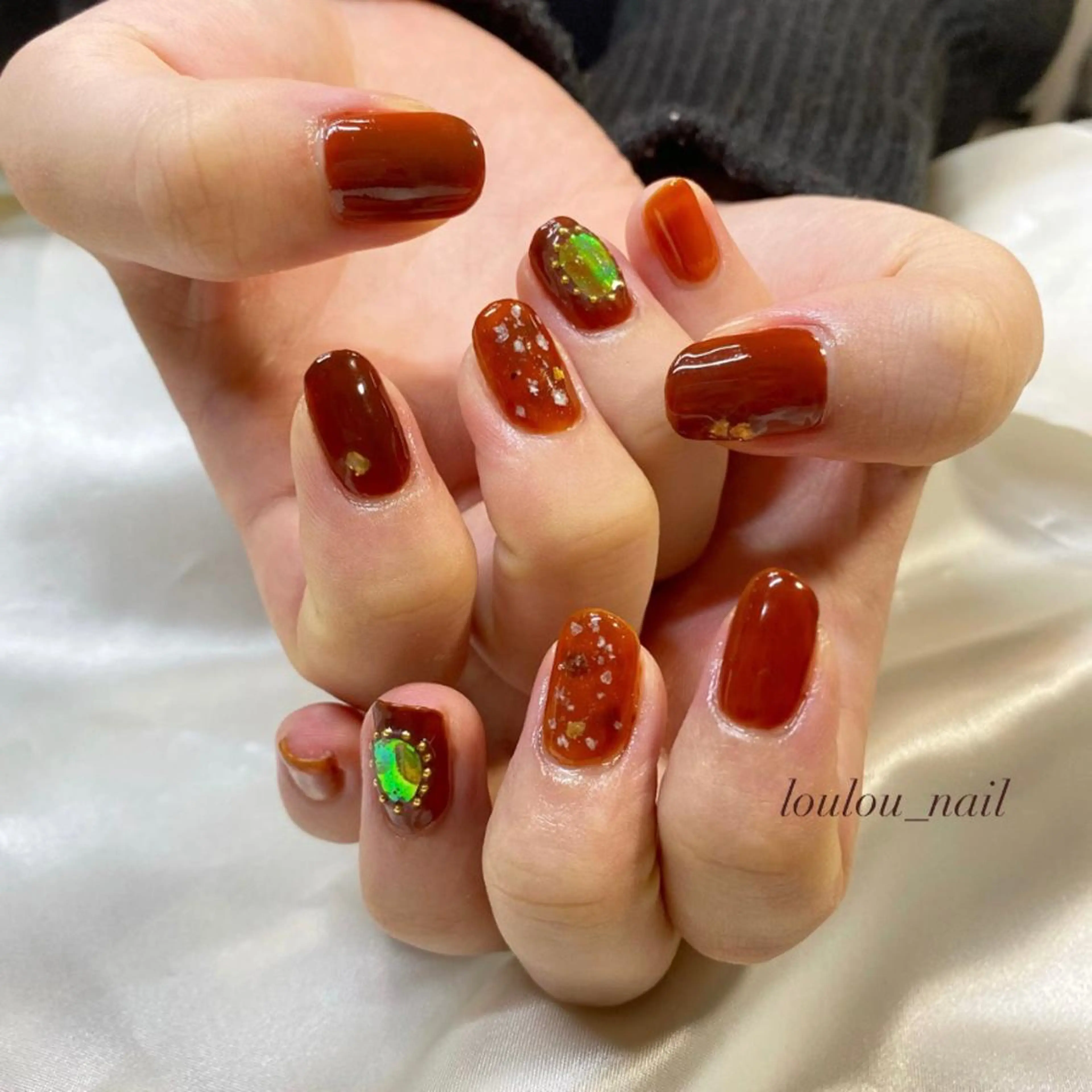 ネイル ボルドー ブラウン ニュアンスネイル loulou _nail所属・葛西 知佳のネイルデザイン