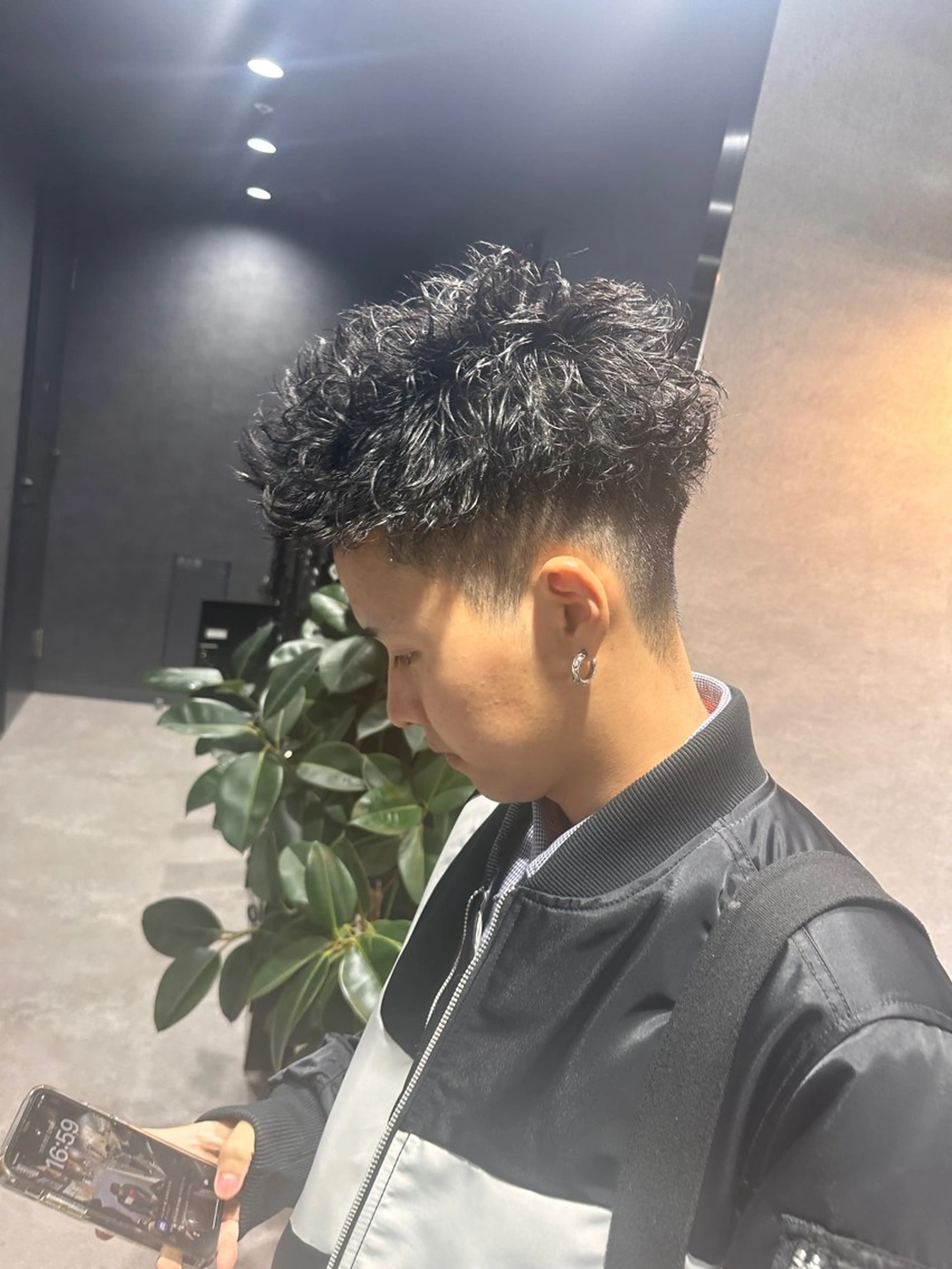 ショート パーマ メンズ 渋谷駅から徒歩1分 BLUCKメンズヘアのヘアスタイル