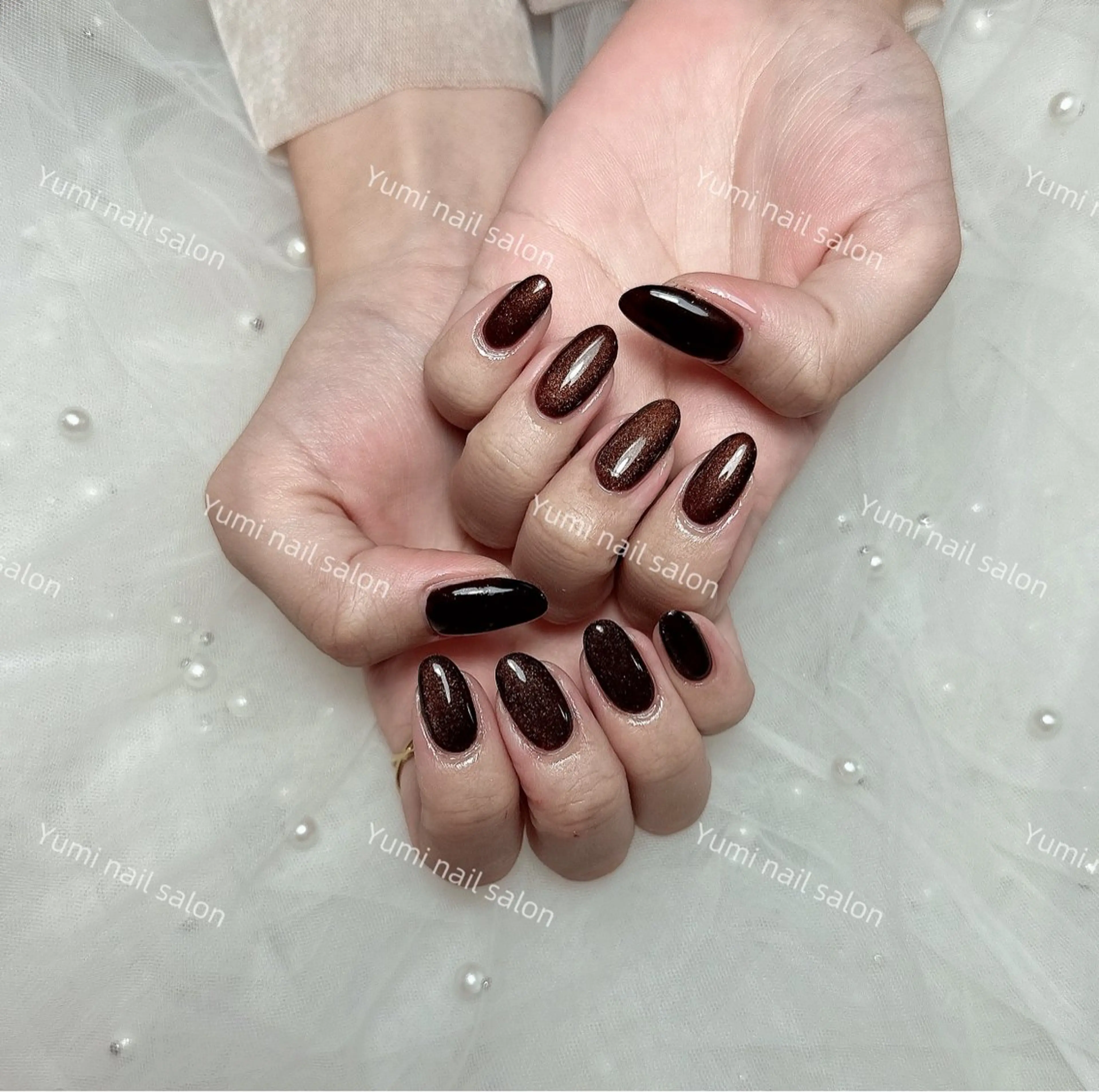 ネイル ハンドネイル Yumi ジェル& チップ長さだしのネイルデザイン