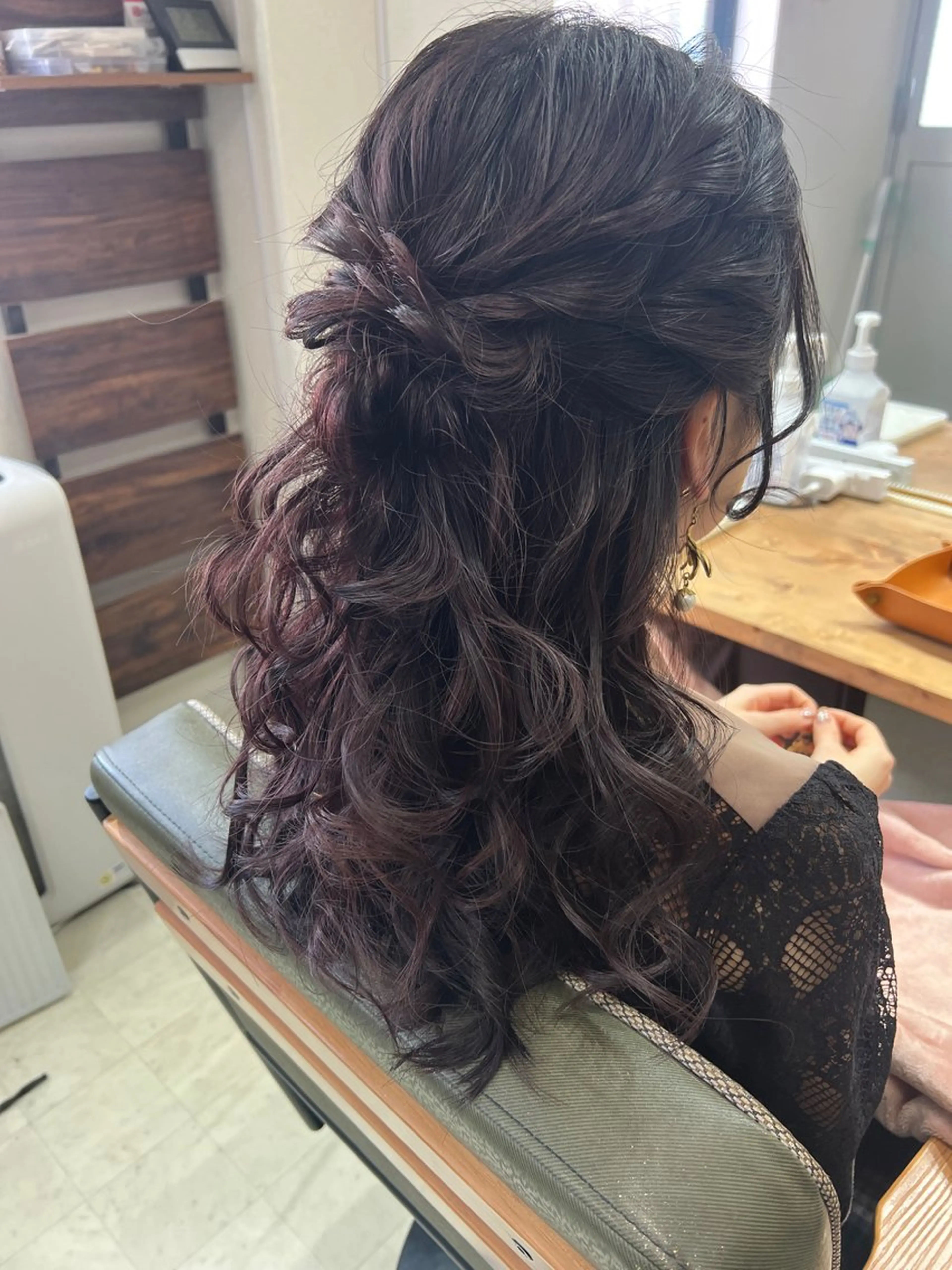 ロング ヘアアレンジ ハーフアップ お団子ヘア 山室 敬義のヘアスタイル