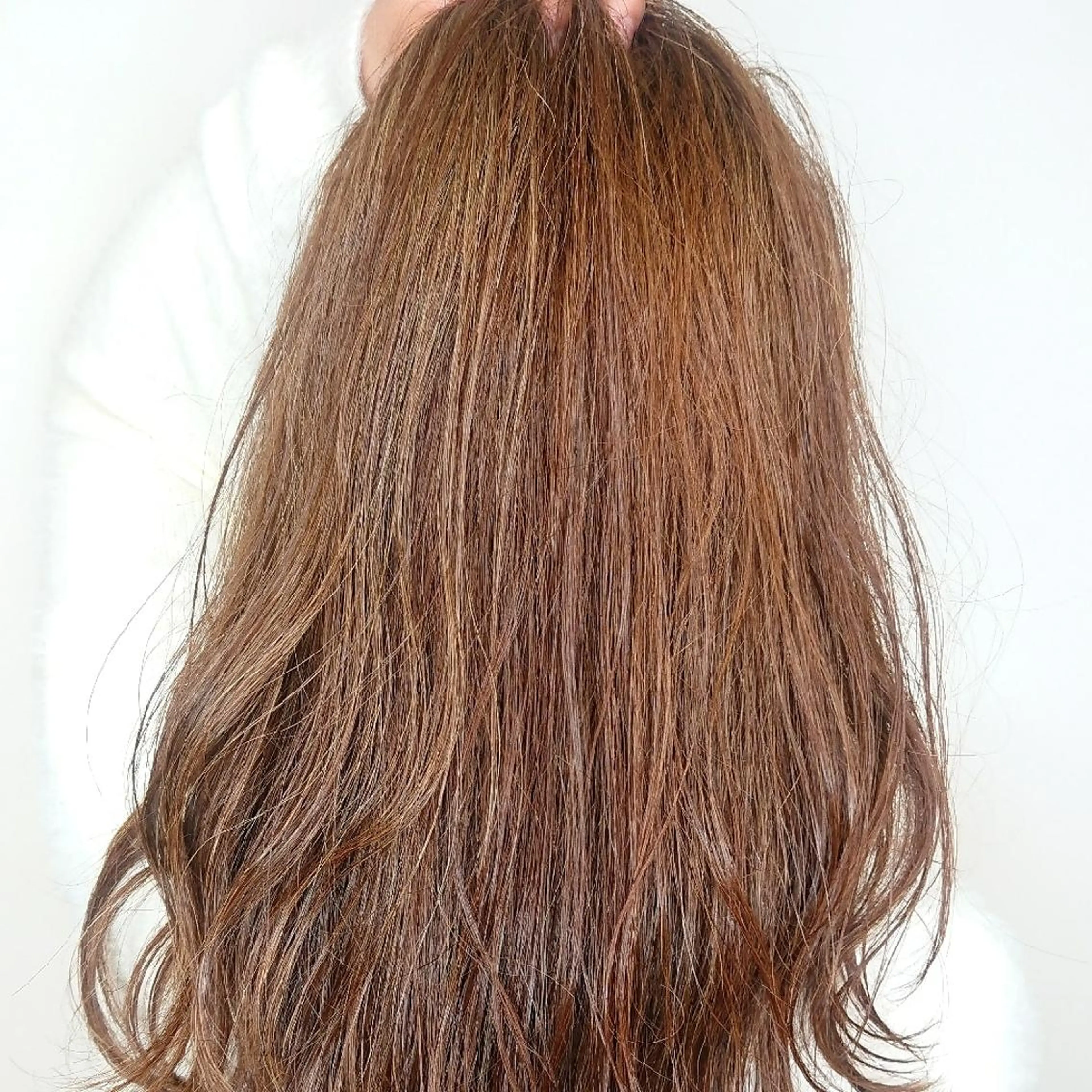 カラー ブリーチ/ヘアケア/ 艶髪/イギチハルのヘアスタイル