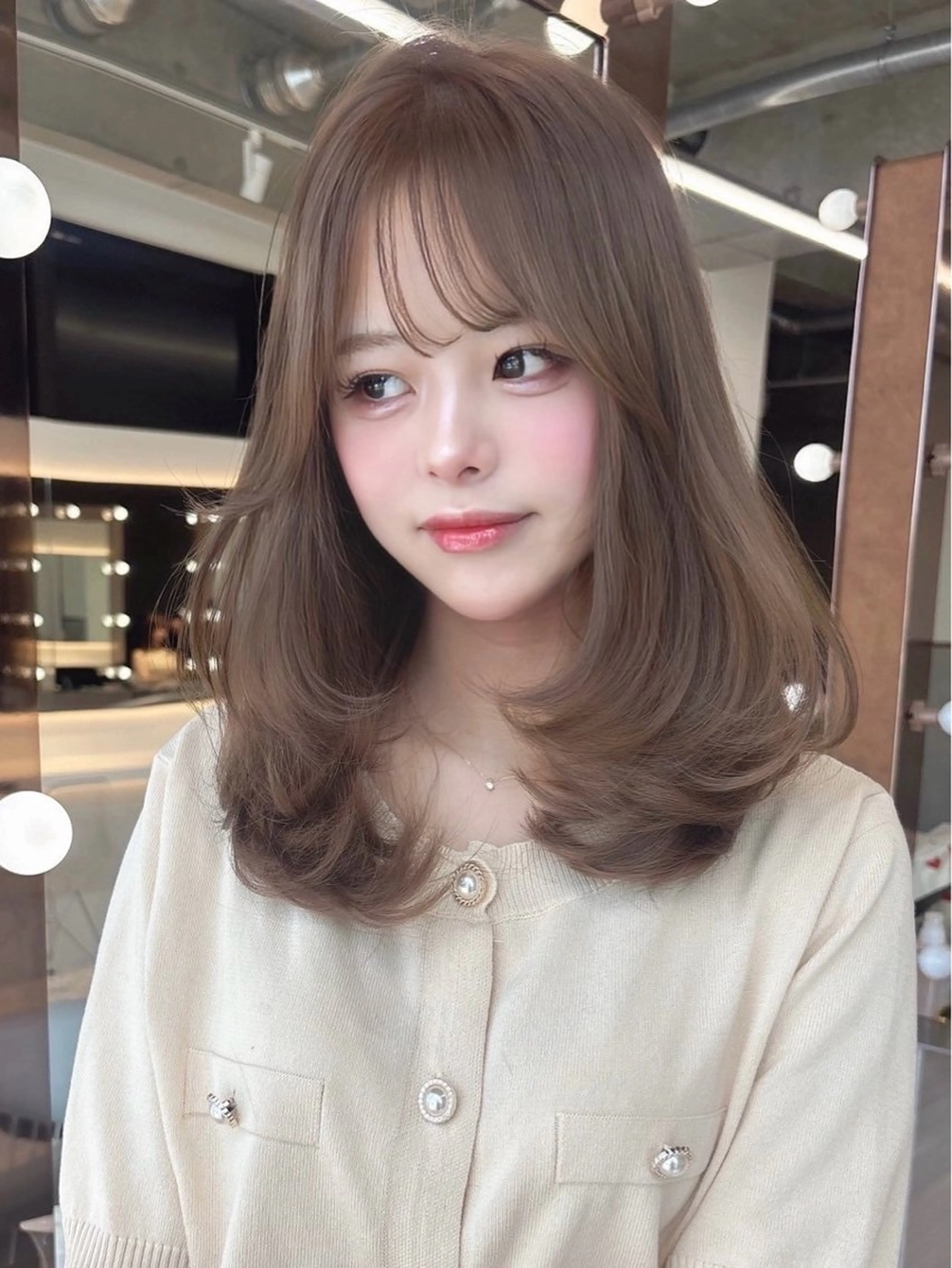 セミロング カラー ヘアカラー トリートメント Lond mare レイヤーカット/韓国のヘアスタイル