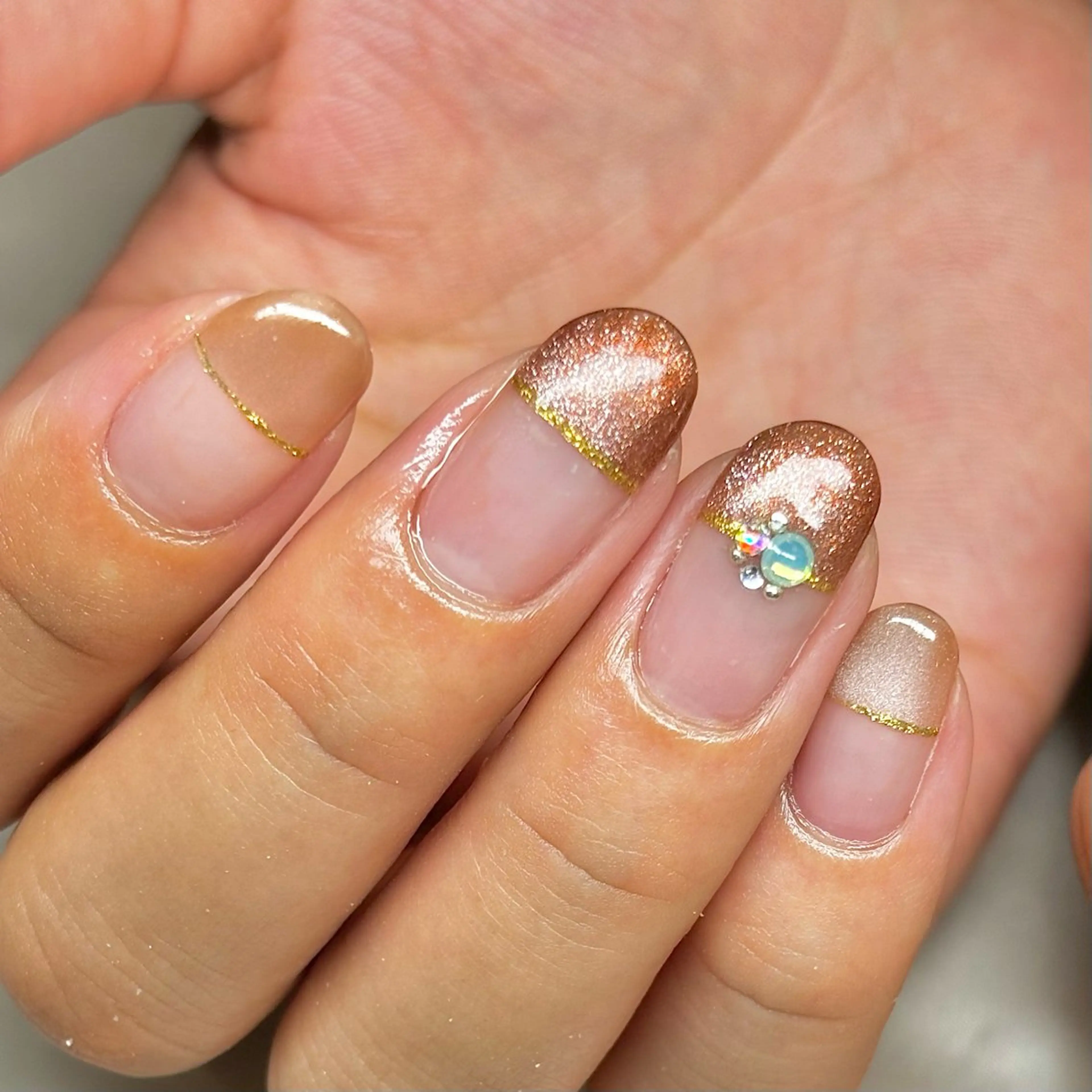 ネイル フレンチネイル ハンドネイル ハンドケア nail&eye Aoのマツエク・マツパデザイン