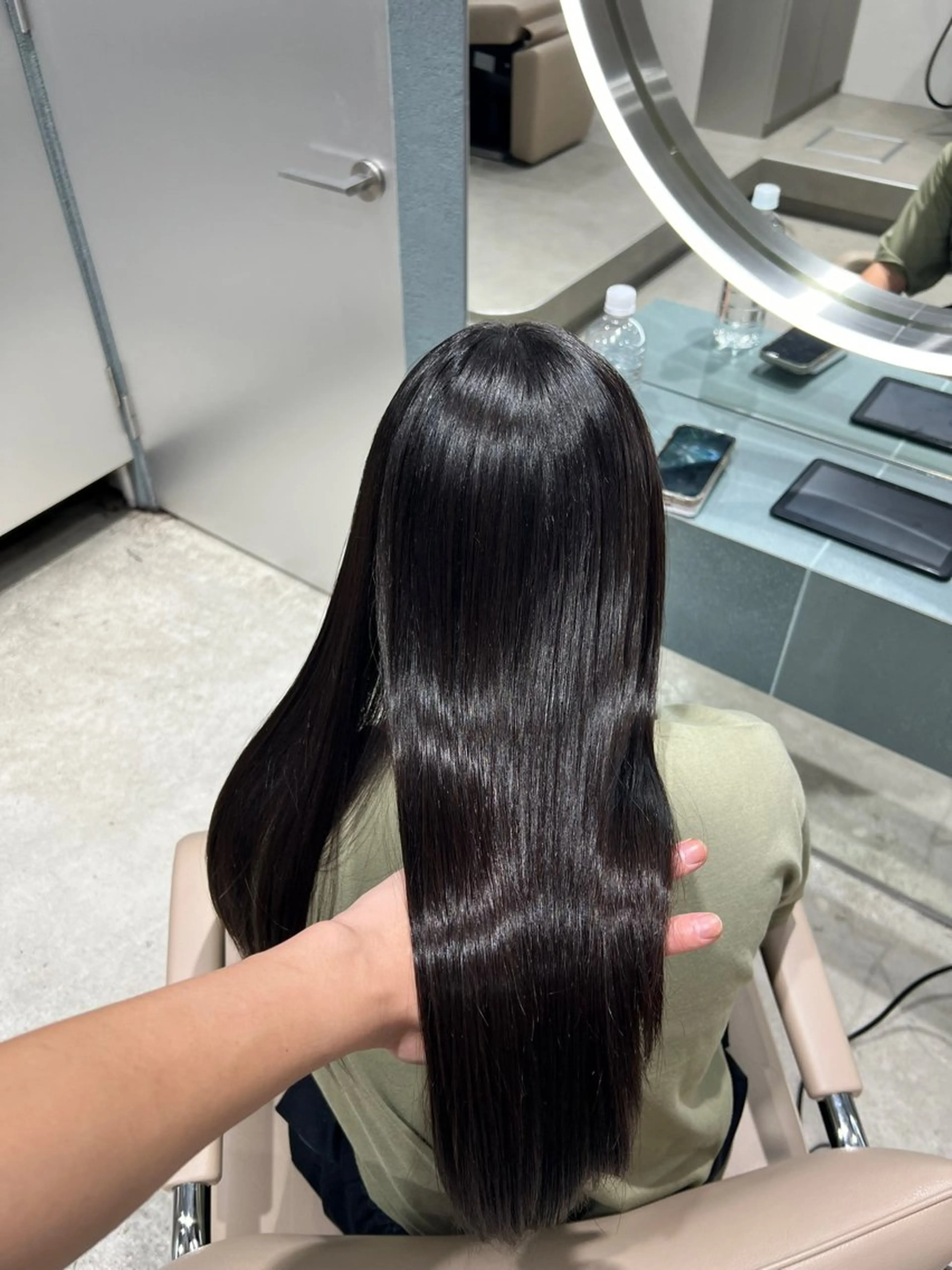 ミディアム カラー ヘアカラー トリートメント ✨髪質改善 縮毛矯正 艶髪 立川美容室✨のヘアスタイル