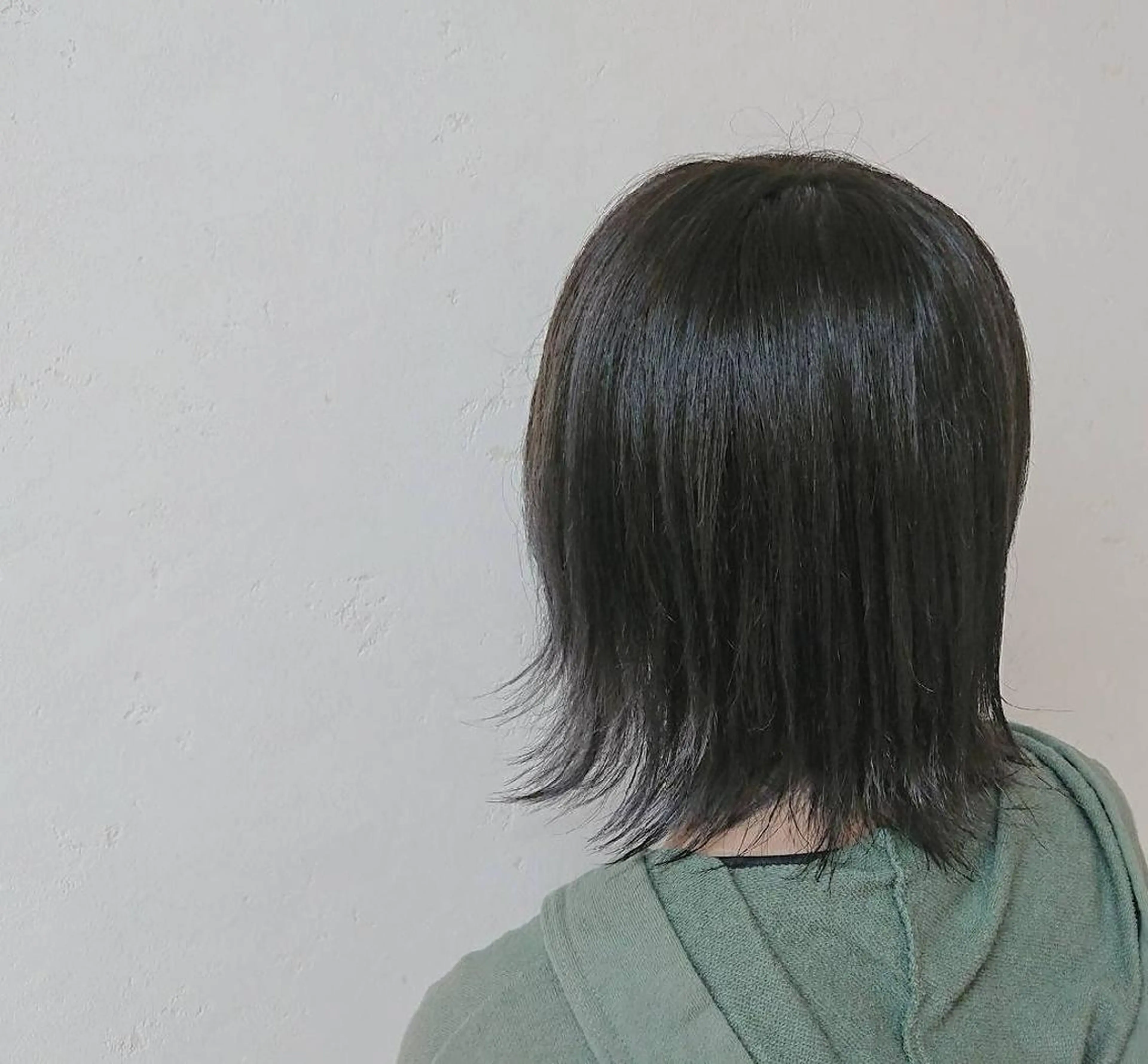 ショート カラー 透明感ハイライト◎ 伊藤夏海のヘアスタイル