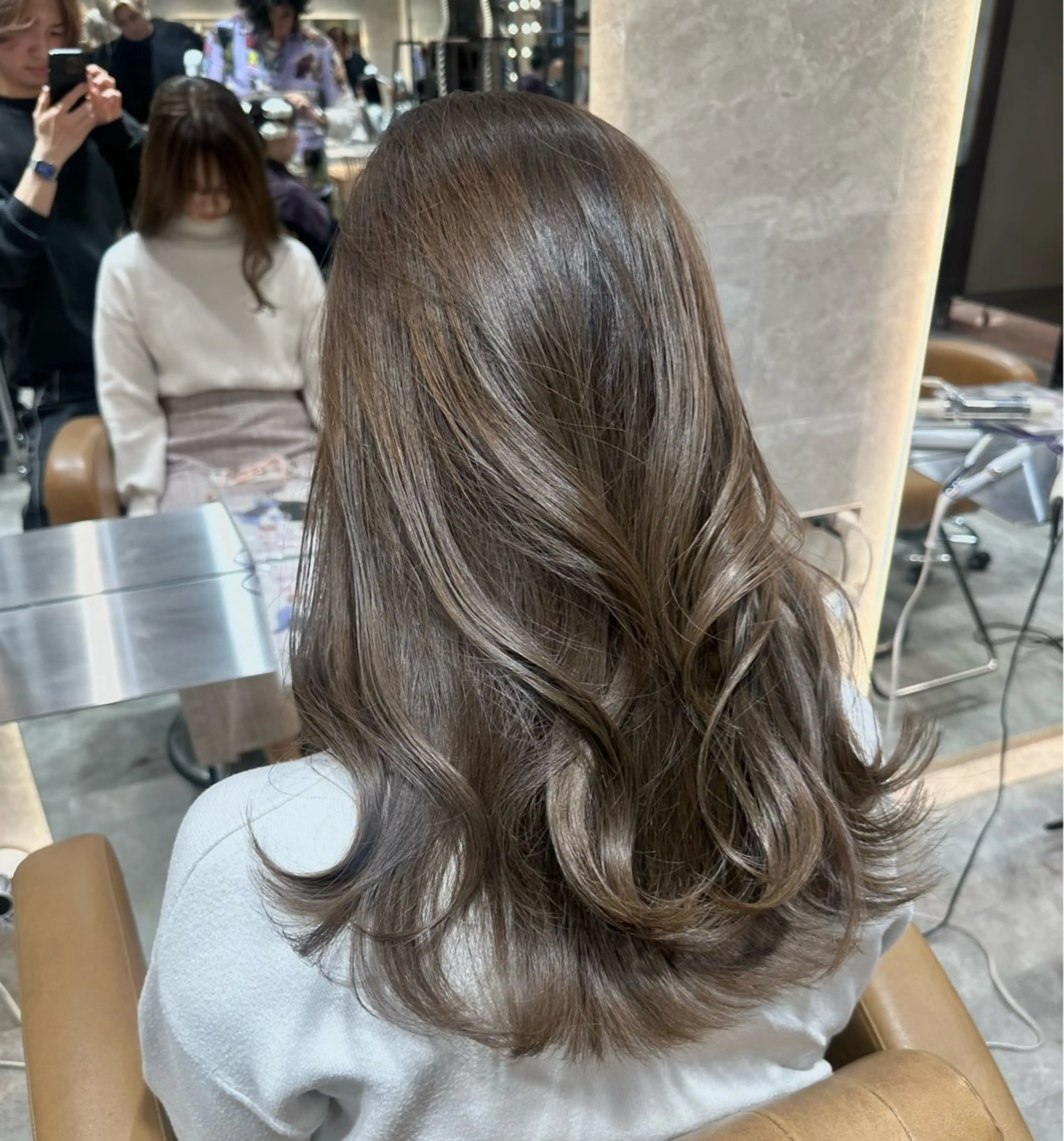 セミロング 髪質改善 カット ヘアカラー トリートメント ヘアセット 銀座副店長/レイヤー /韓国ヘア/髪質改善のヘアスタイル
