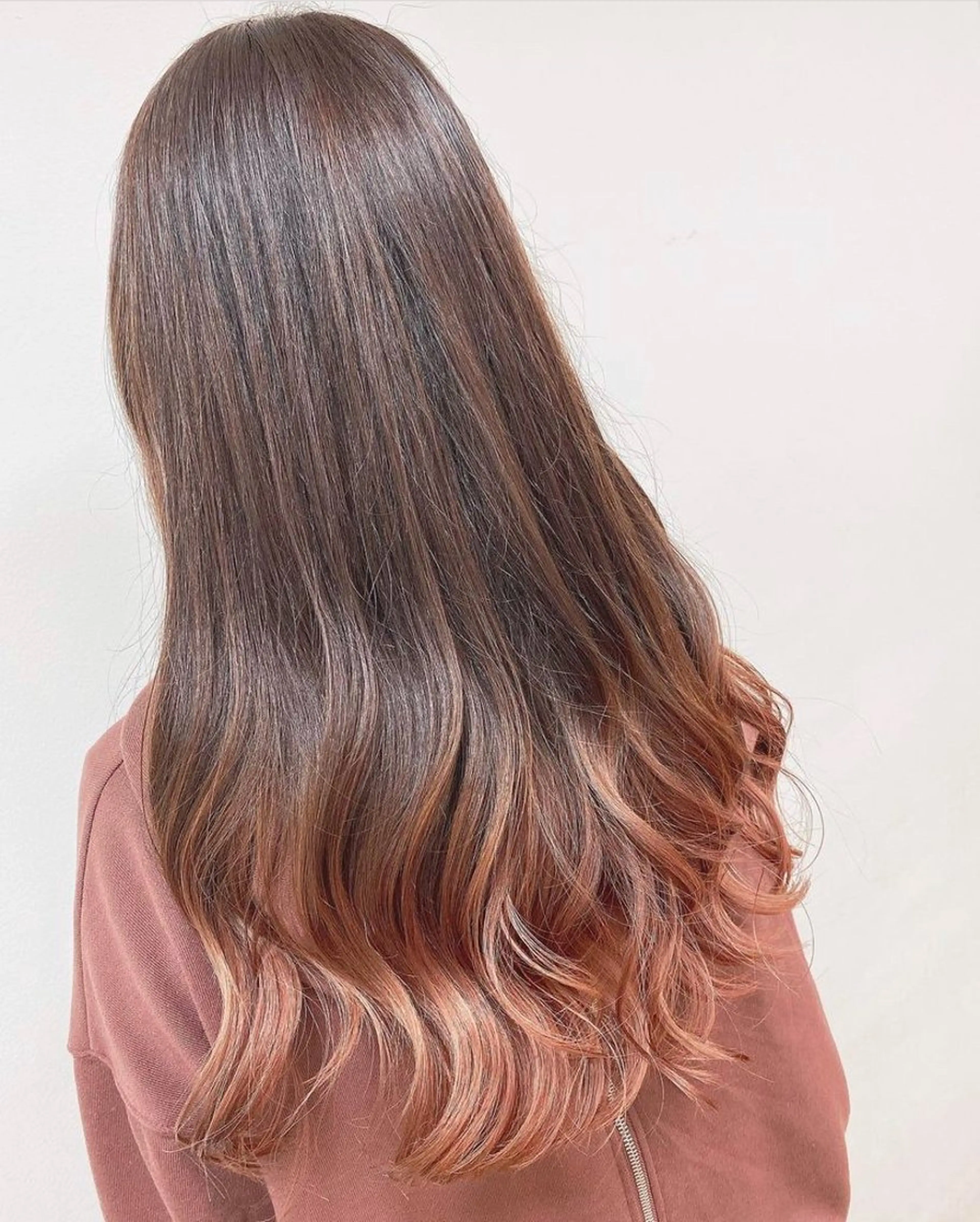 ロング カラー ブリーチ ヘアカラー トリートメント 💖縮毛矯正 💖　MISAKIのヘアスタイル