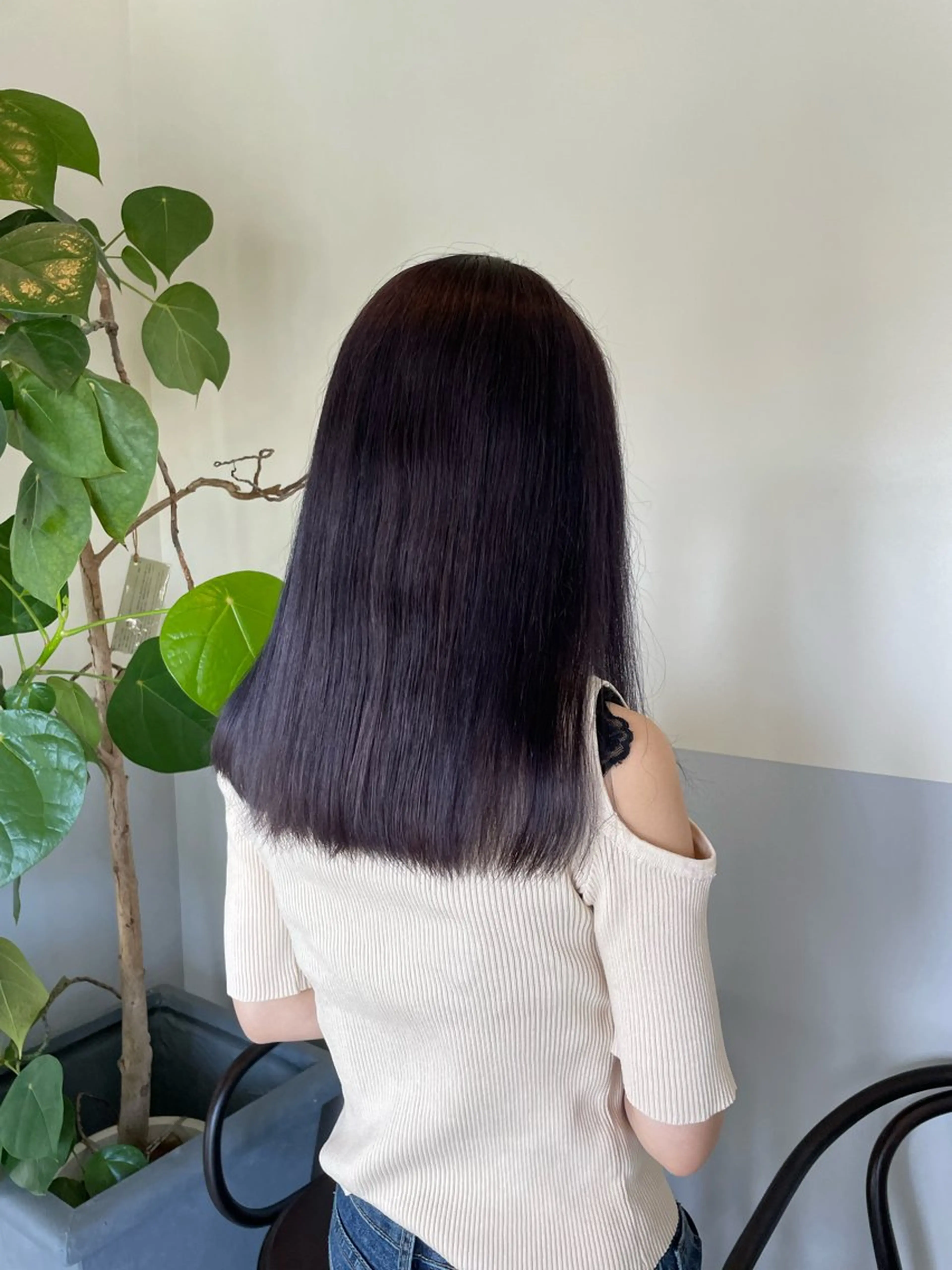 カラー basho ノエ.／カットモデルのヘアスタイル