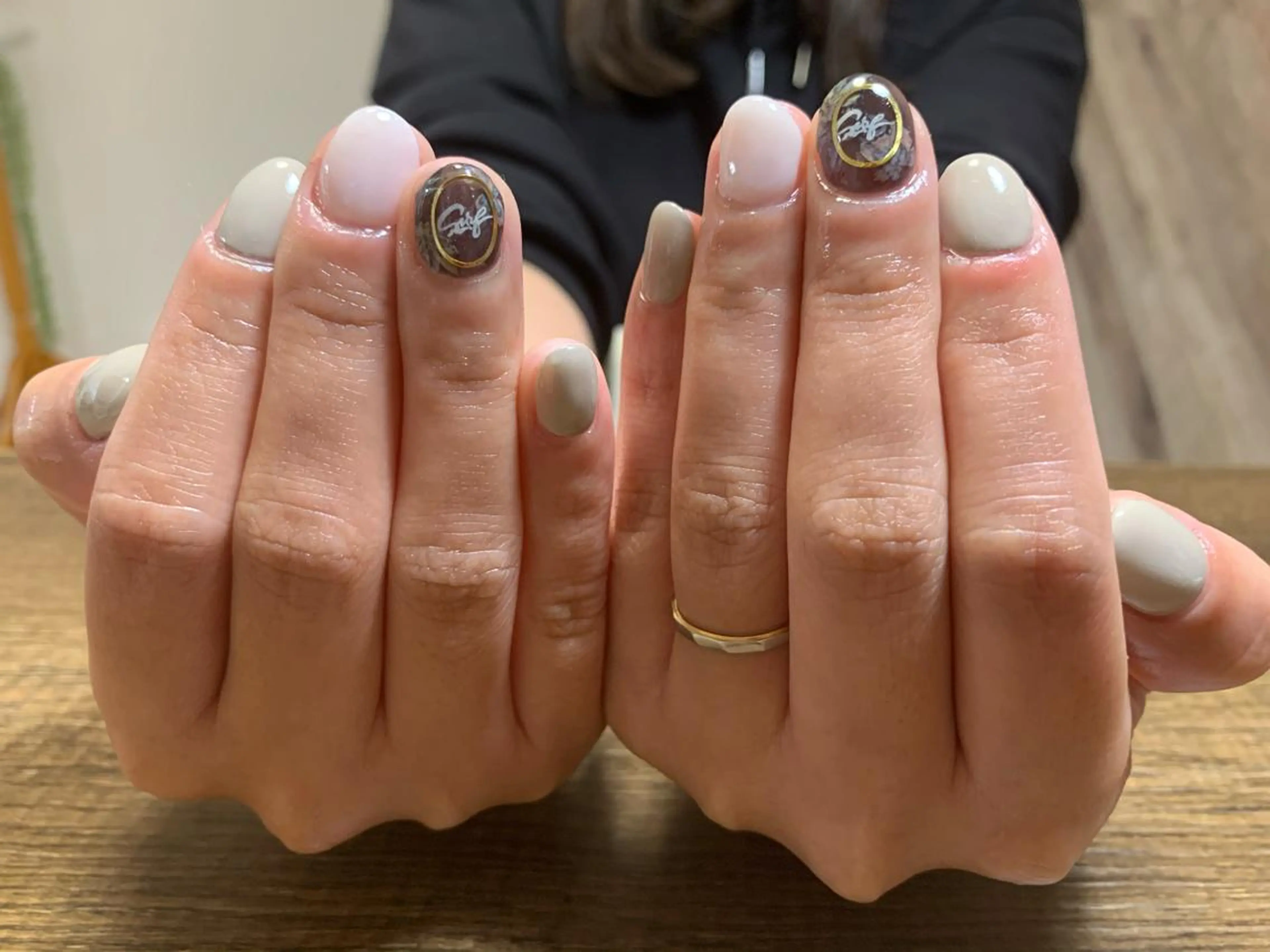 ネイル うる艶♡透明感ネイル Rirashiaのネイルデザイン