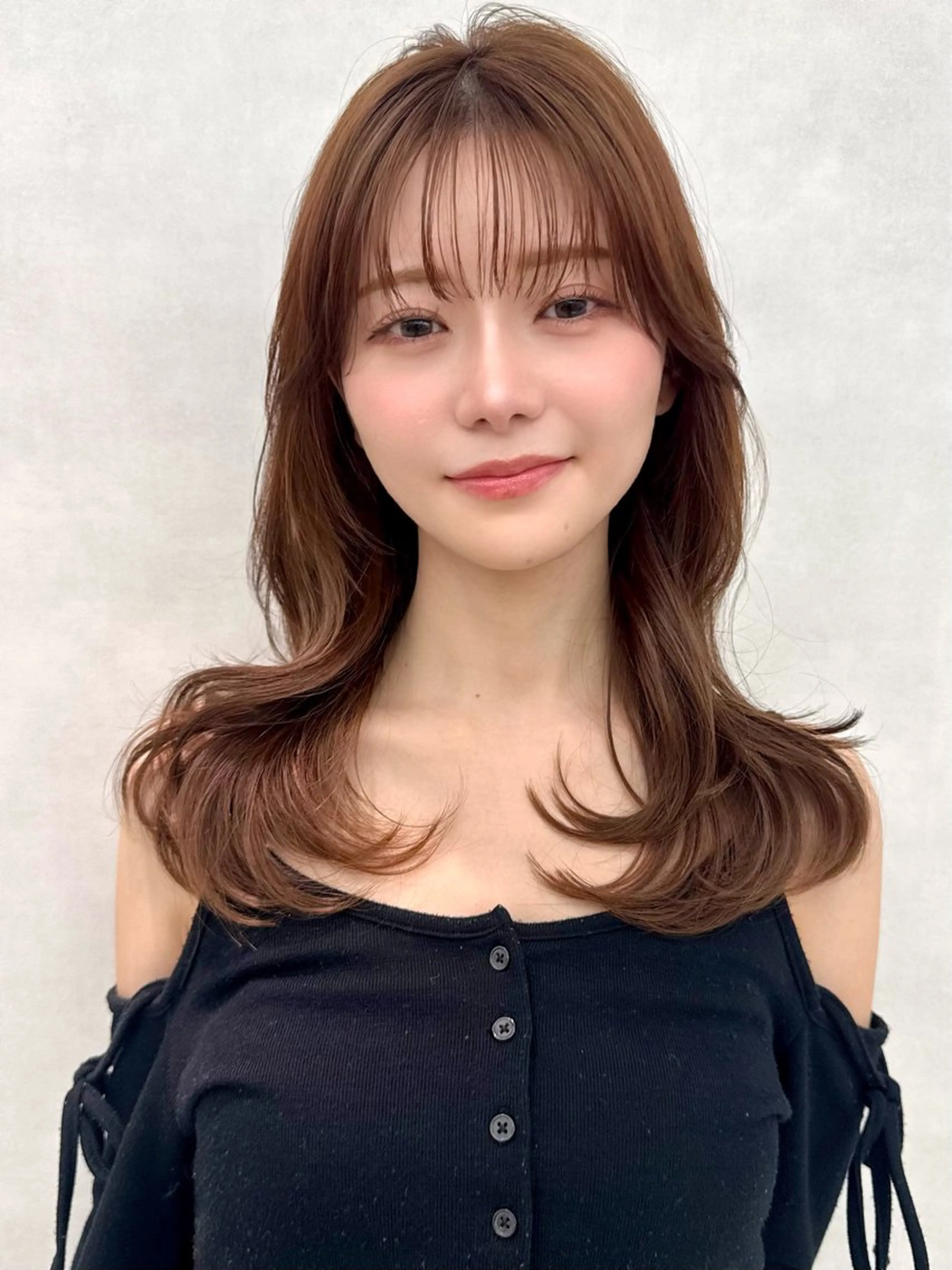 セミロング 縮毛矯正 🇰🇷韓国ヘア🤍 副店長/栗田のヘアスタイル
