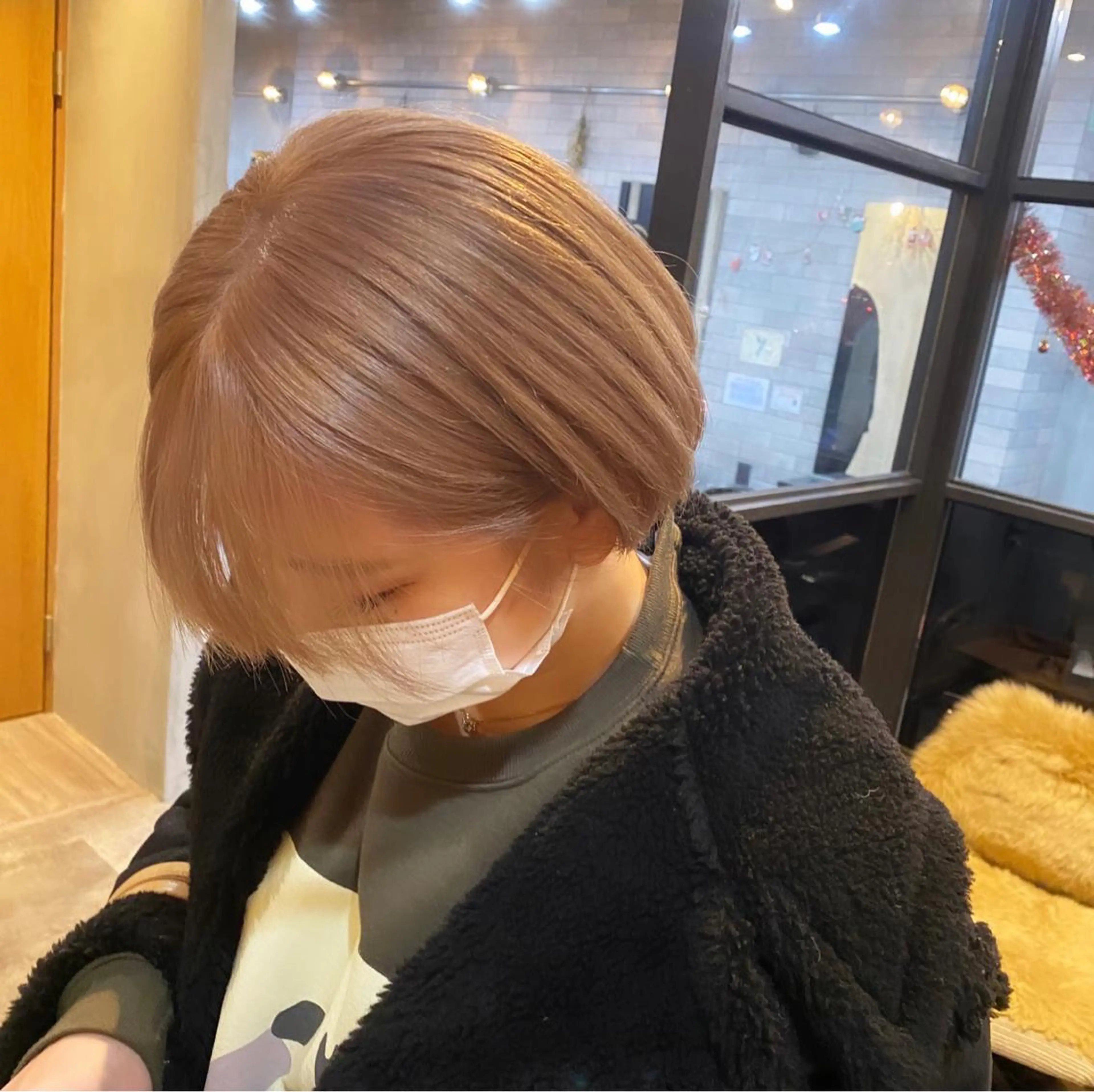 ショート ヘアカラー トリートメント sail所属・sail ミウのヘアスタイル