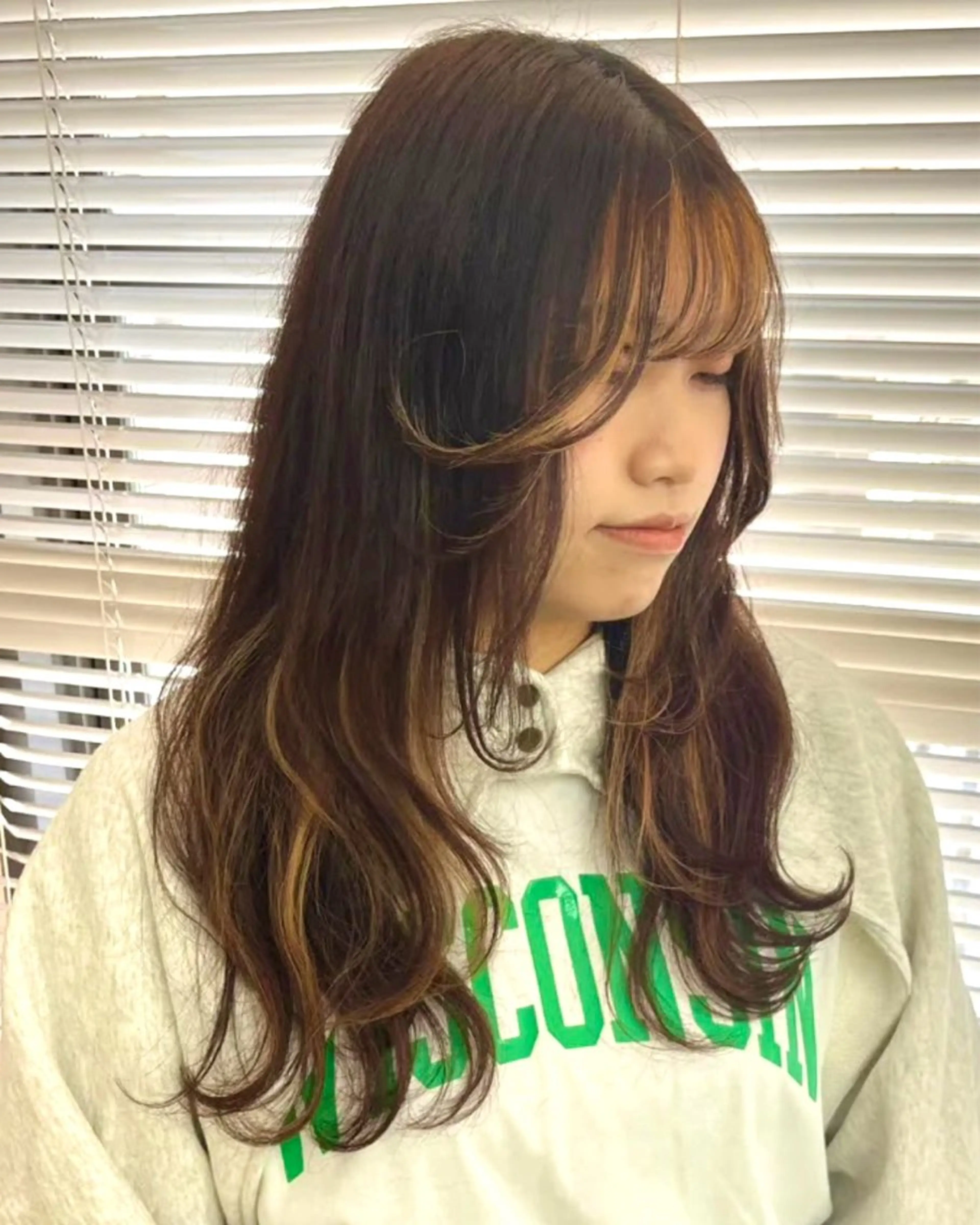 ロング 韓国風ヘア ヘアカラー トリートメント ɪᴍᴀɪ ᴍɪᴋᴜのヘアスタイル