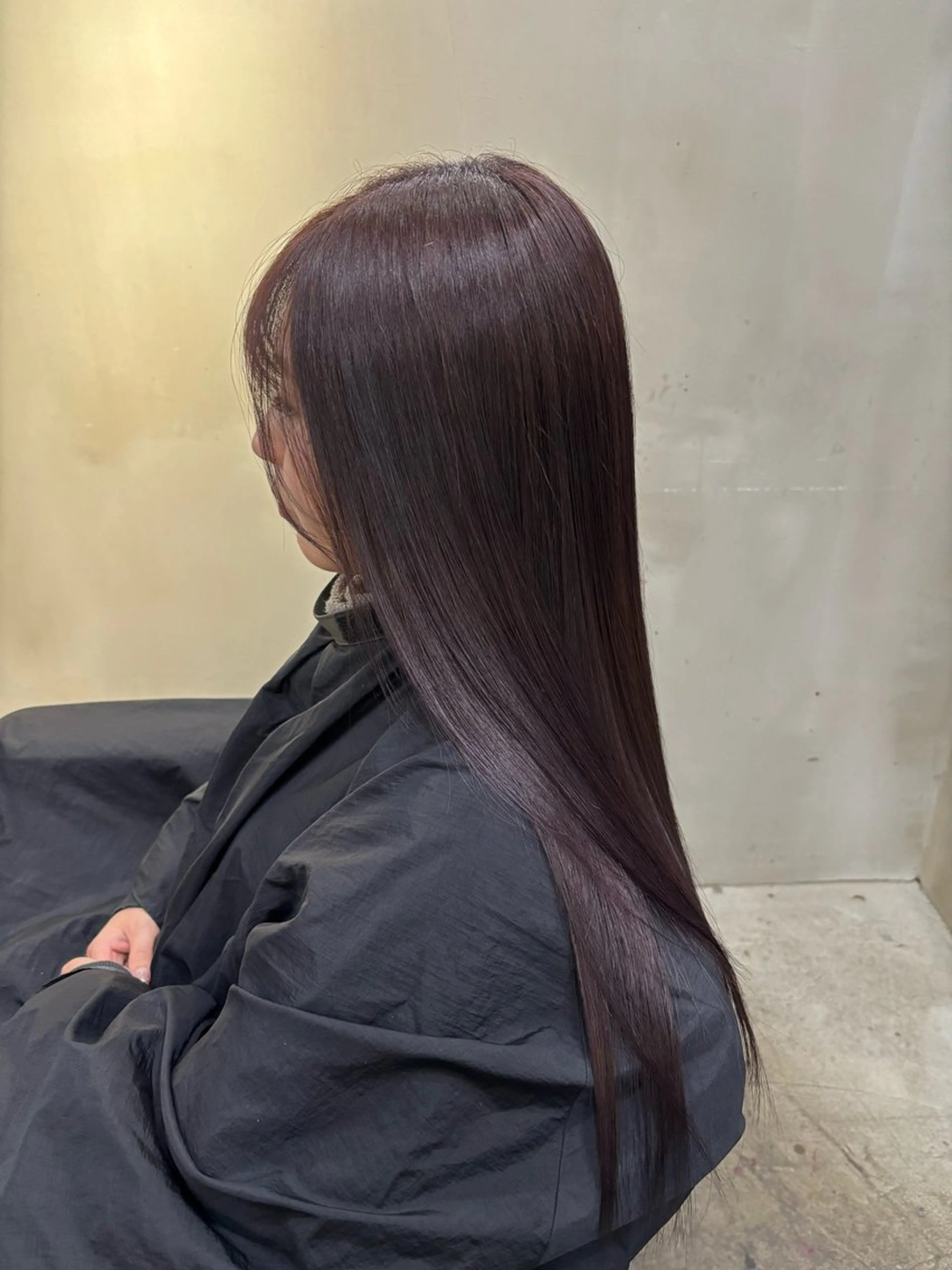 セミロング カラー バイオレットカラー ヘアカラー VOYAGE所属・中園 康のヘアスタイル