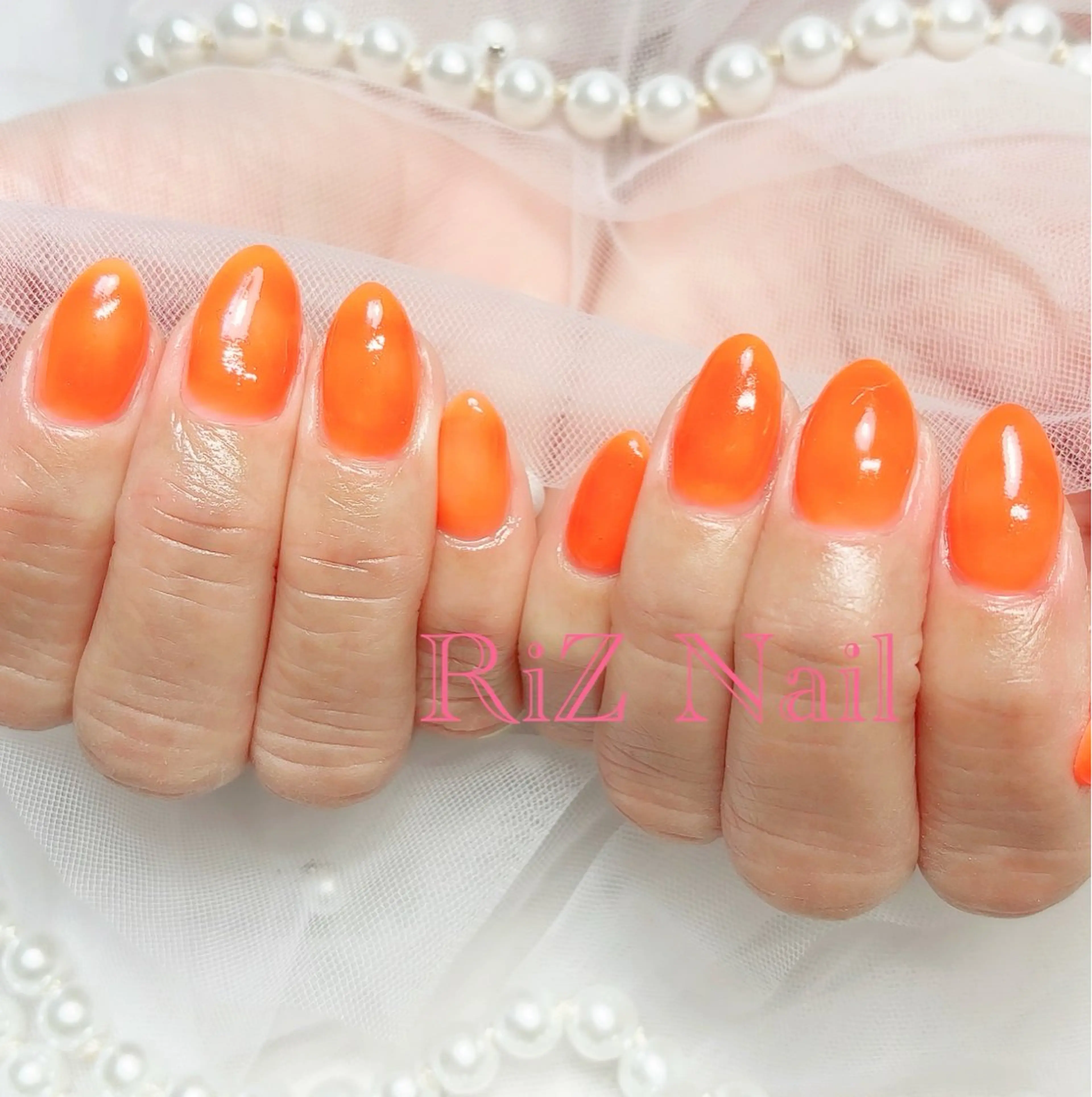 ネイル ワンカラーネイル オレンジ ハンドネイル RiZ nail salonのネイルデザイン