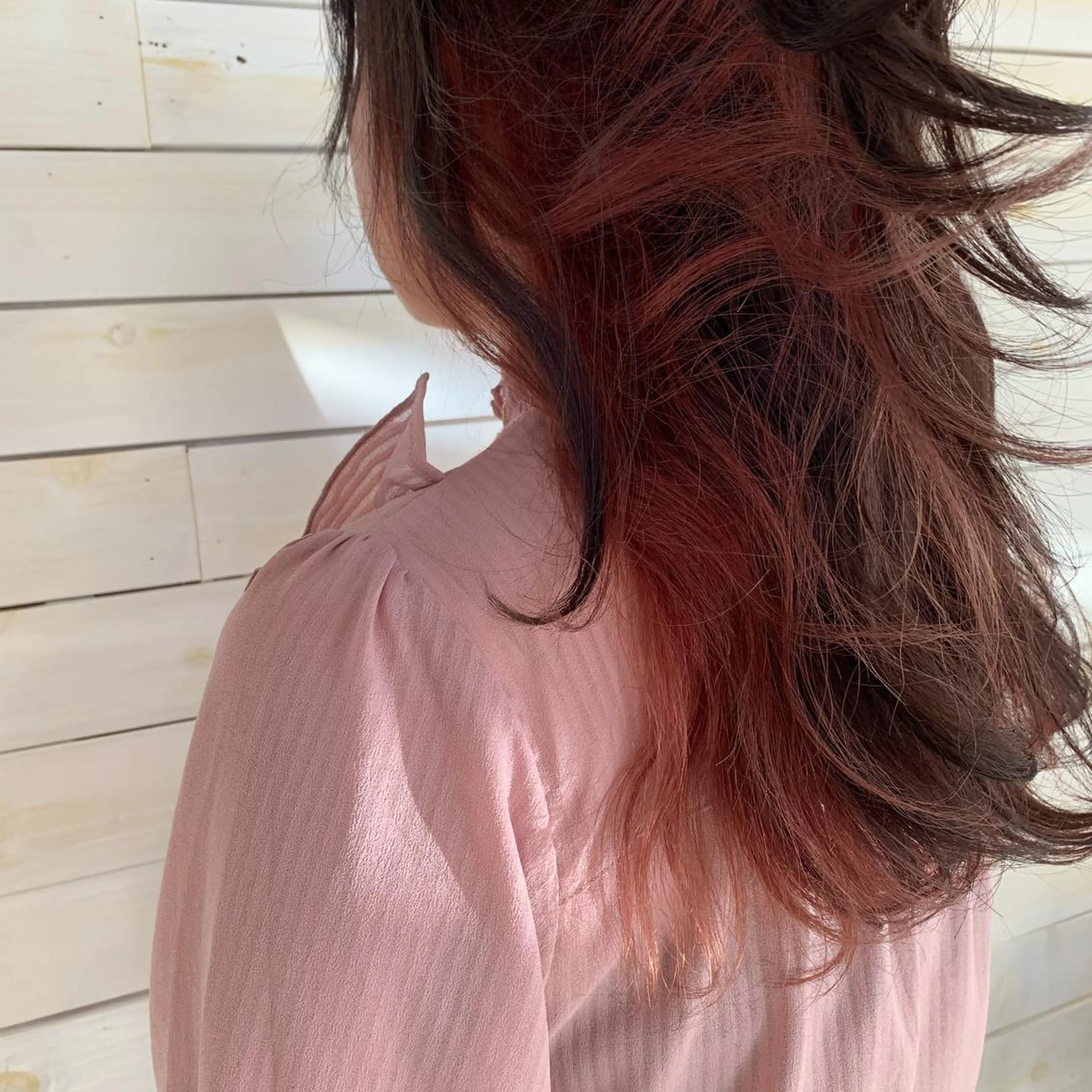 カラー ダブルカラー インナーカラー 黒田瀬奈/ボブ まろやかベージュのヘアスタイル