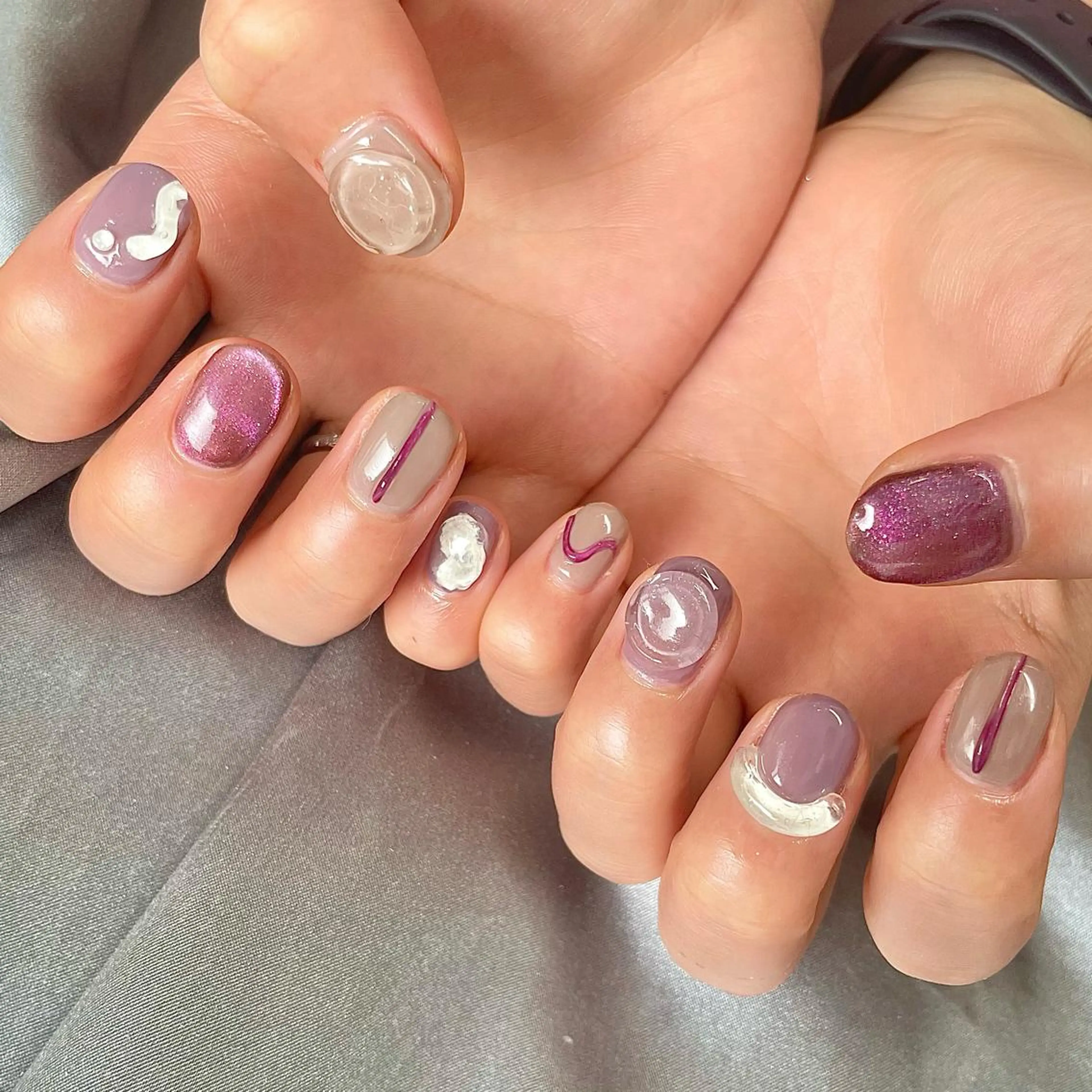 ショート カラー パーマ ヘアアレンジ メンズ キッズ ネイル マツエク・マツパ アイブロウ パープルカラー クリアネイル パープル nail&eye Aoのマツエク・マツパデザイン