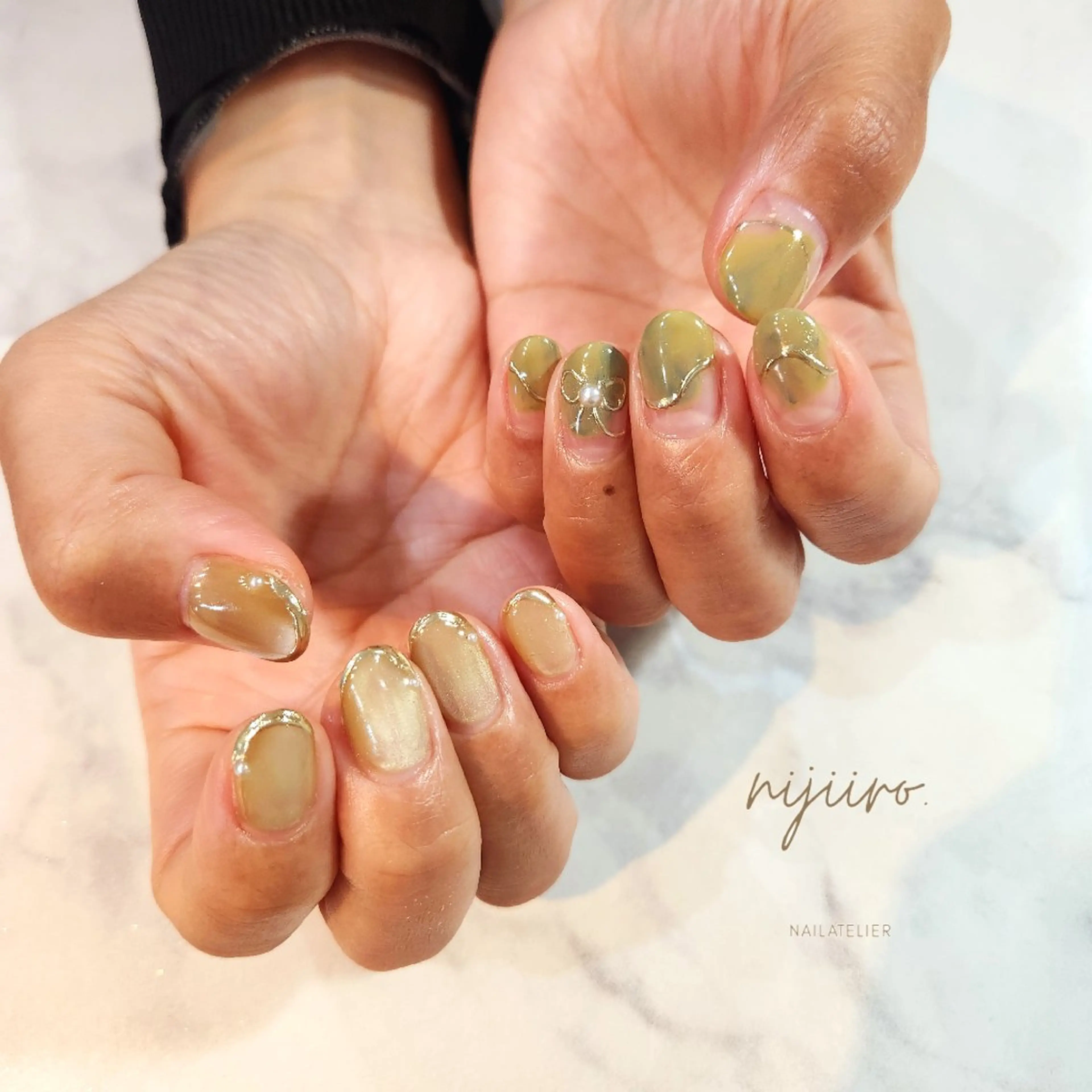 ネイル ハンドネイル nailatelier nijiiro.所属・nijiiro🌈 サトウのネイルデザイン