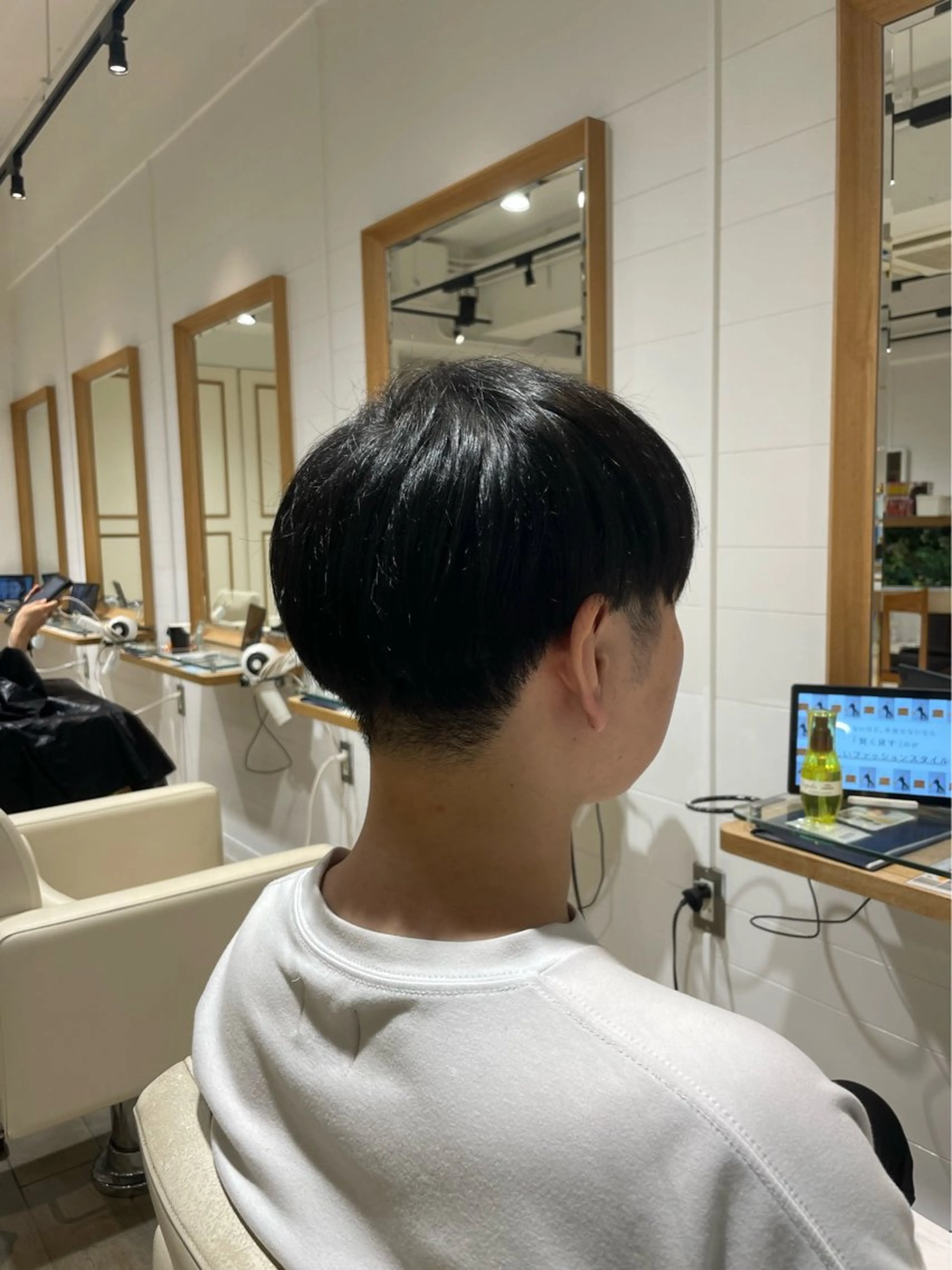 メンズ カット 🐝メンズハイライト …Rioのヘアスタイル