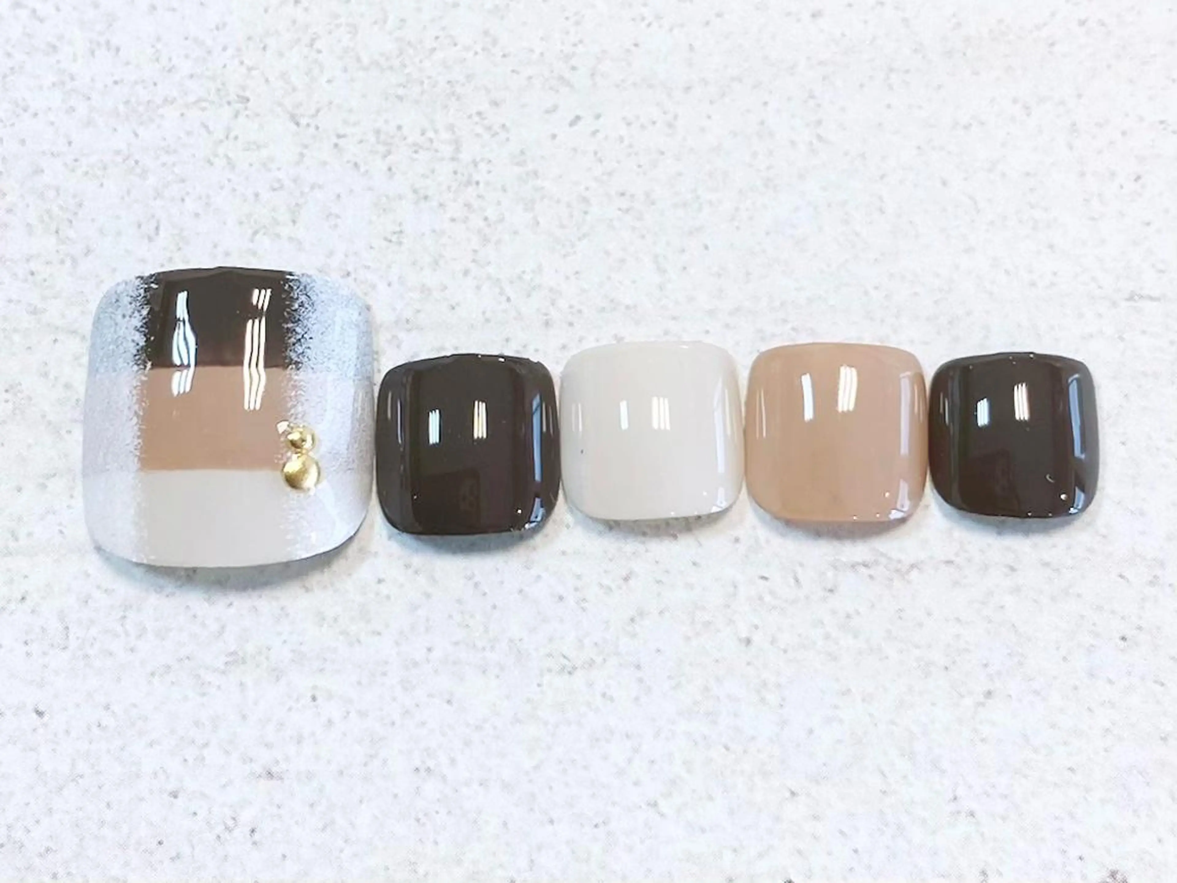 ネイル フットネイル Nail salon mewのネイルデザイン
