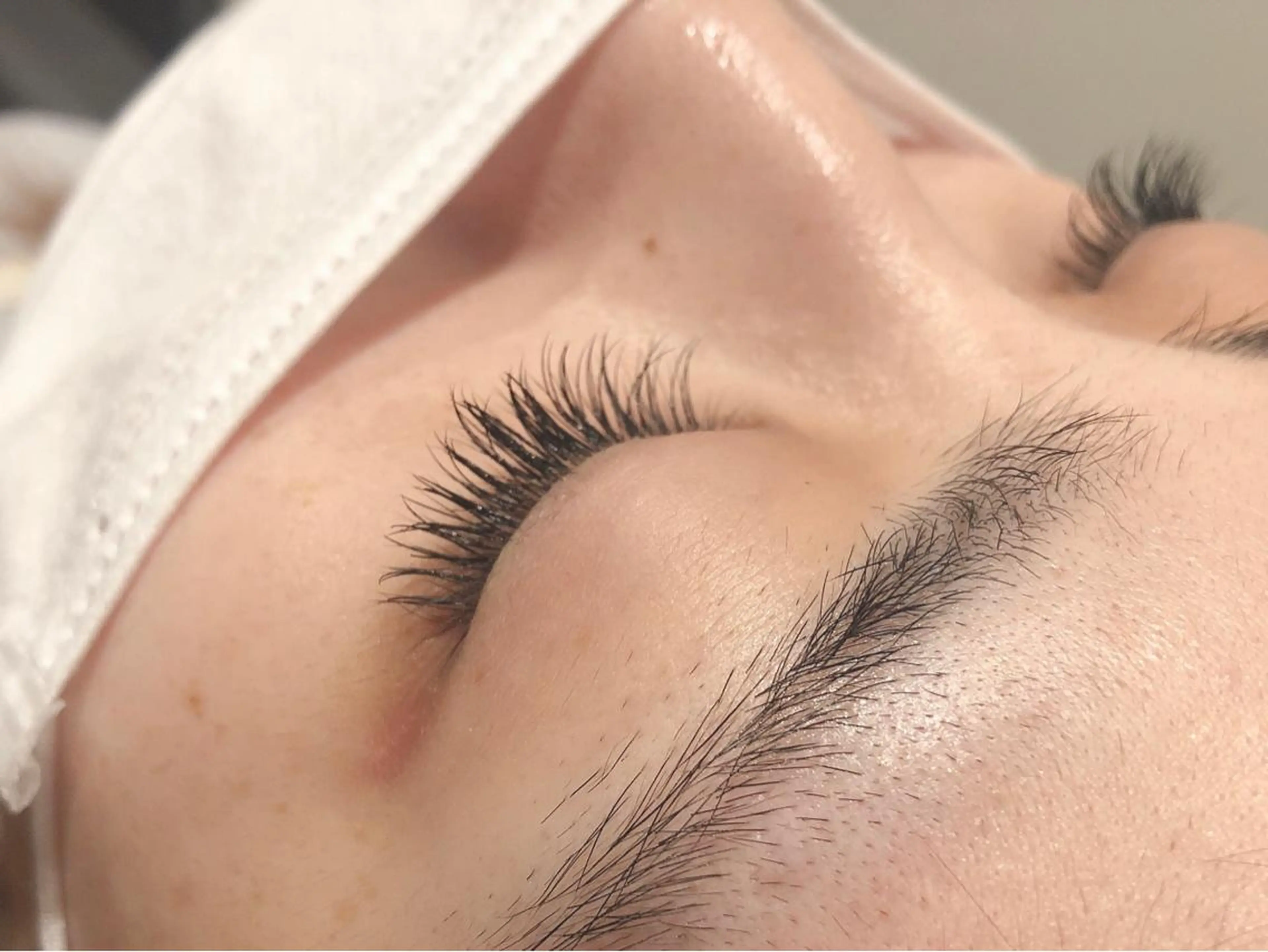 マツエク・マツパ TotalBeautysalonCURE所属・CURE 朱梨のマツエク・マツパデザイン