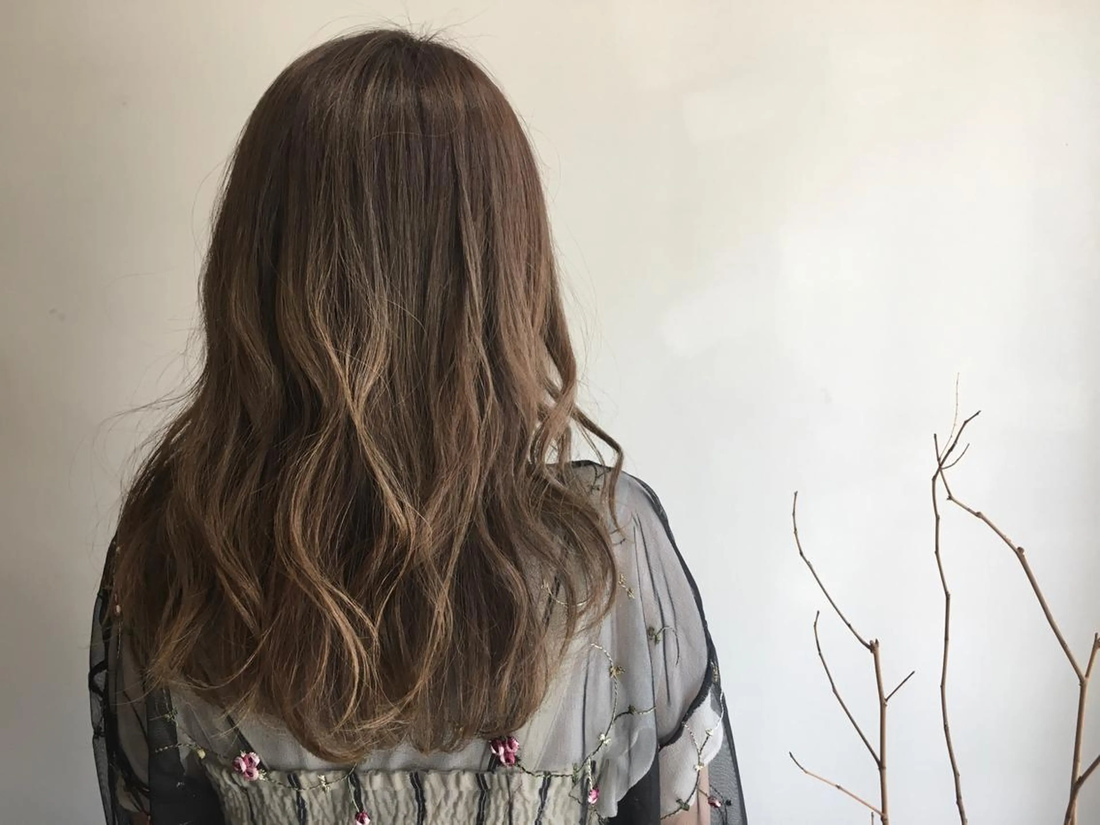 ロング カラー グラデーションカラー ハイライトカラー 3Dハイライト ハイライト てんま さやかのヘアスタイル