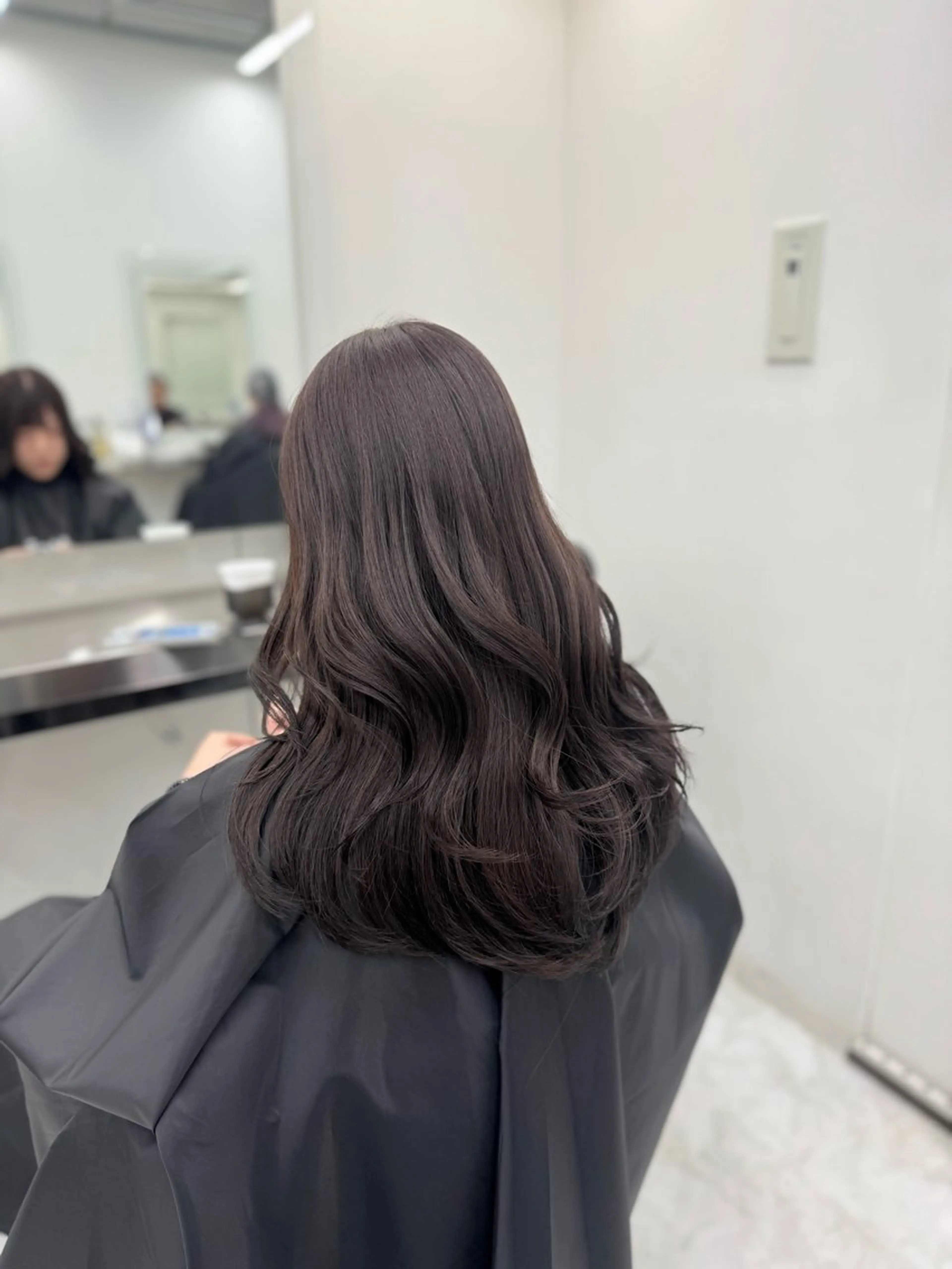 セミロング カラー ヘアカラー ヘアセット ブリーチなし🤍透明 感カラー🤍しゅうじのヘアスタイル