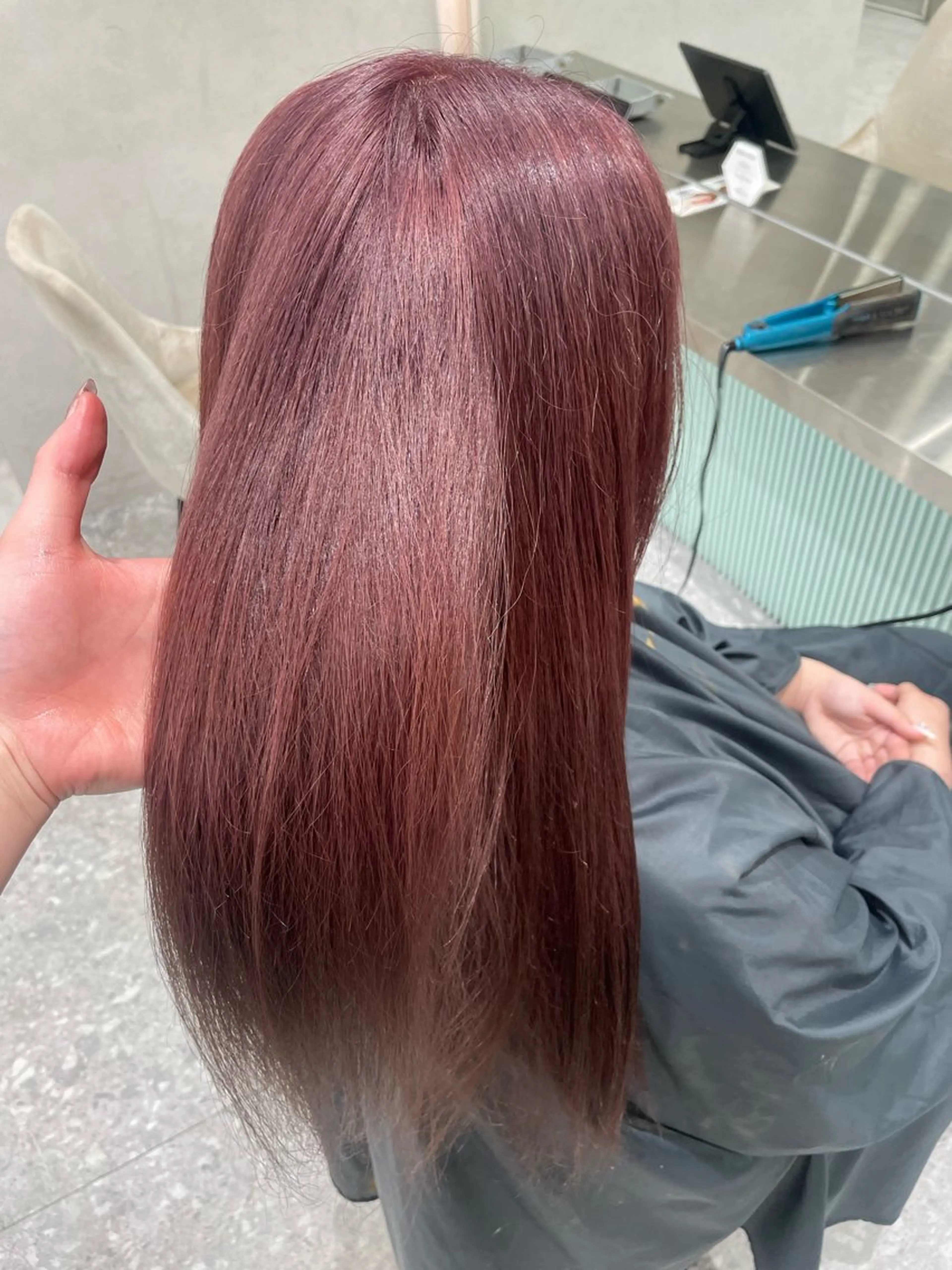 ロング ハイライト ヘアカラー ひな🫧ボブ ×艶髪🫧のヘアスタイル