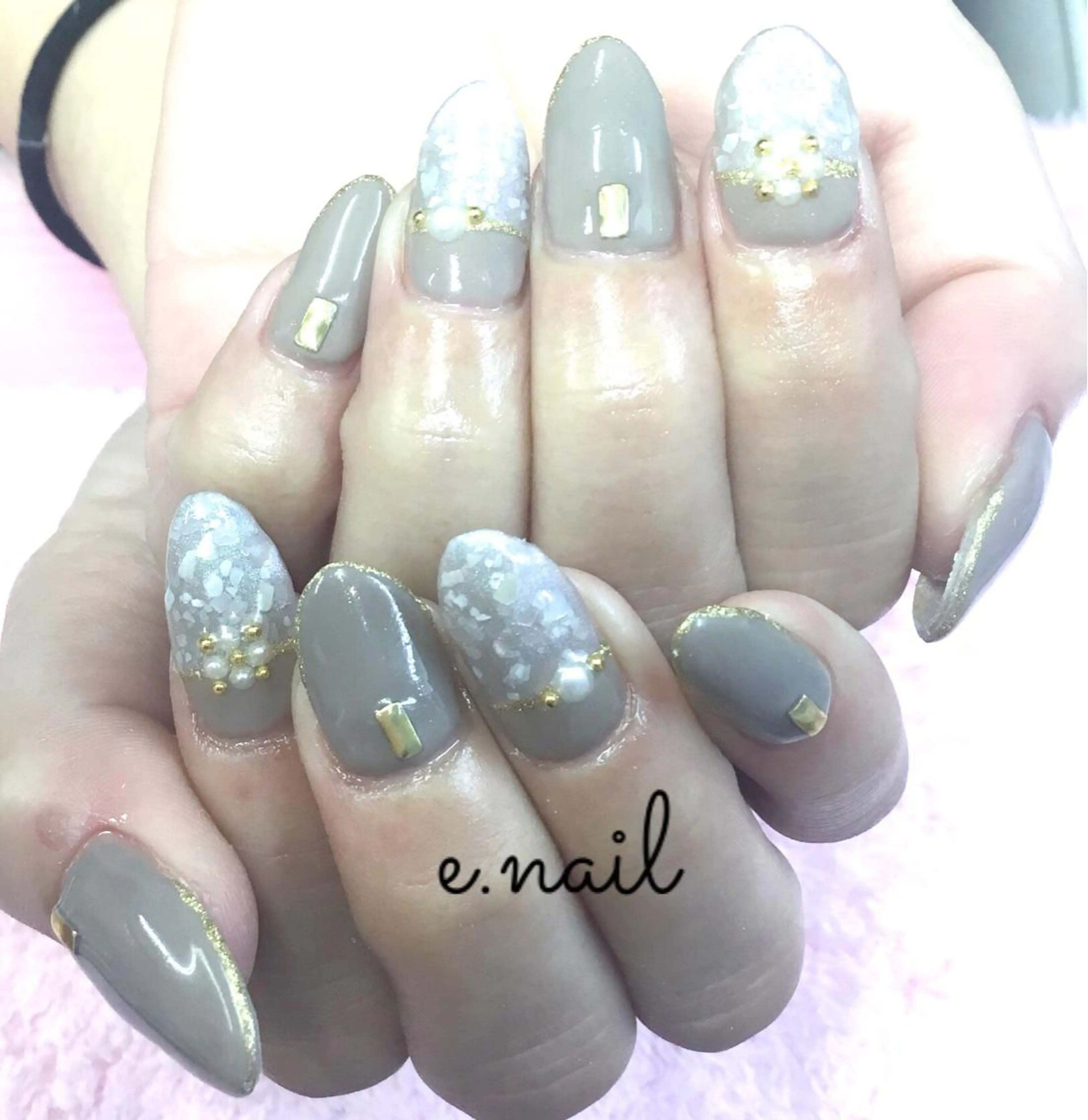 ネイル e.nail所属・和賀井 恵理のネイルデザイン